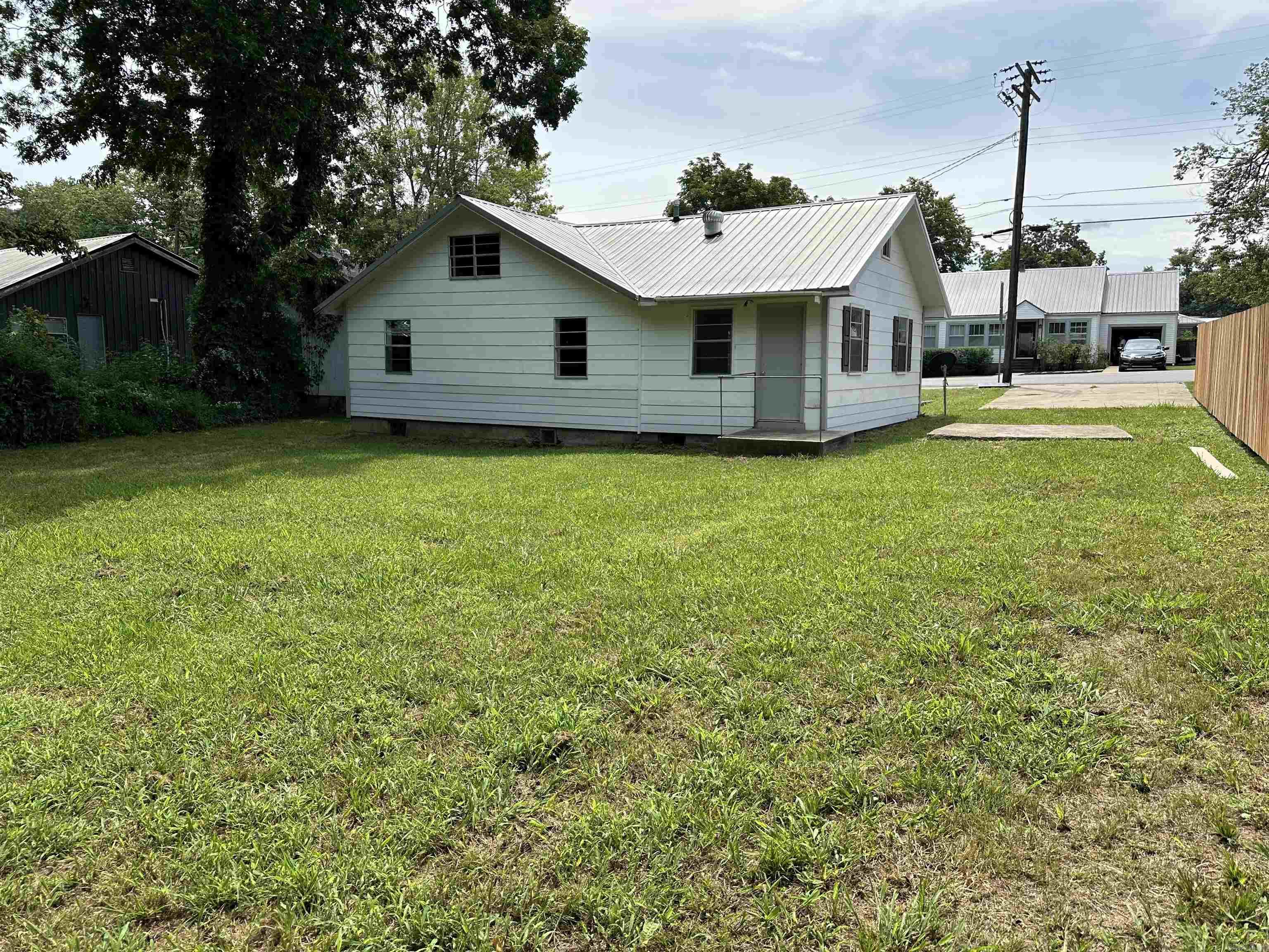 Metes & Bounds - Residential