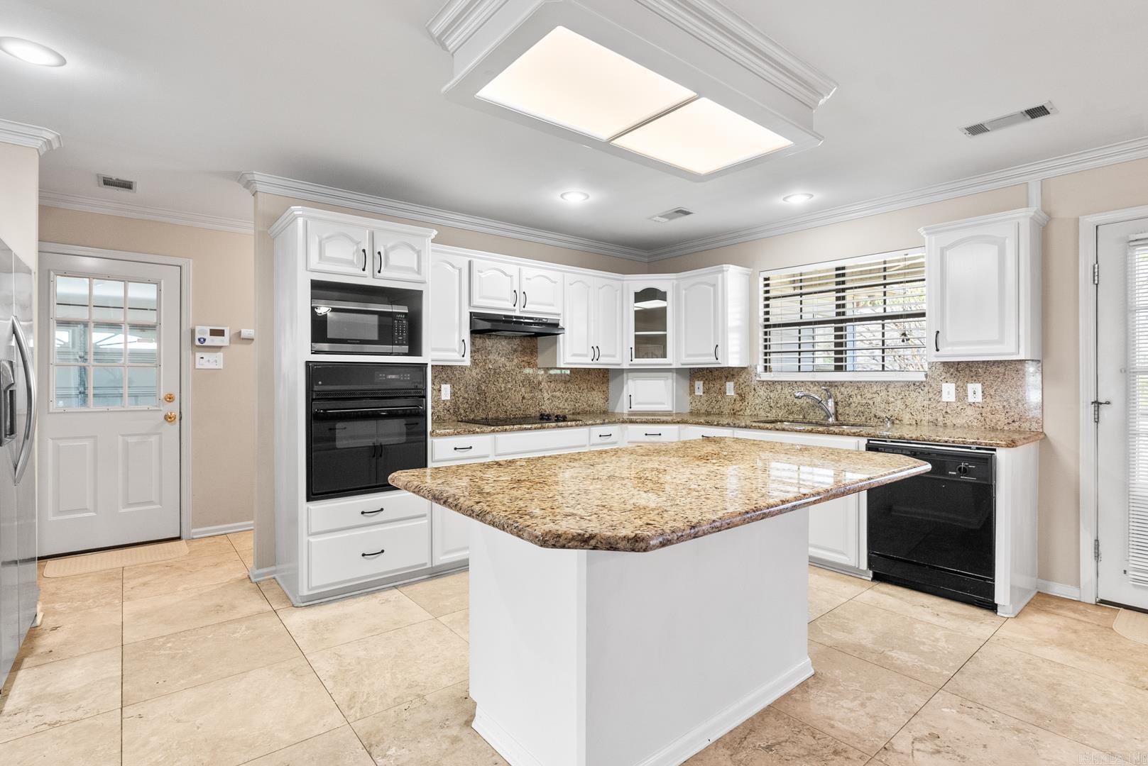 SECLUDED HILLS ADDN - Residential