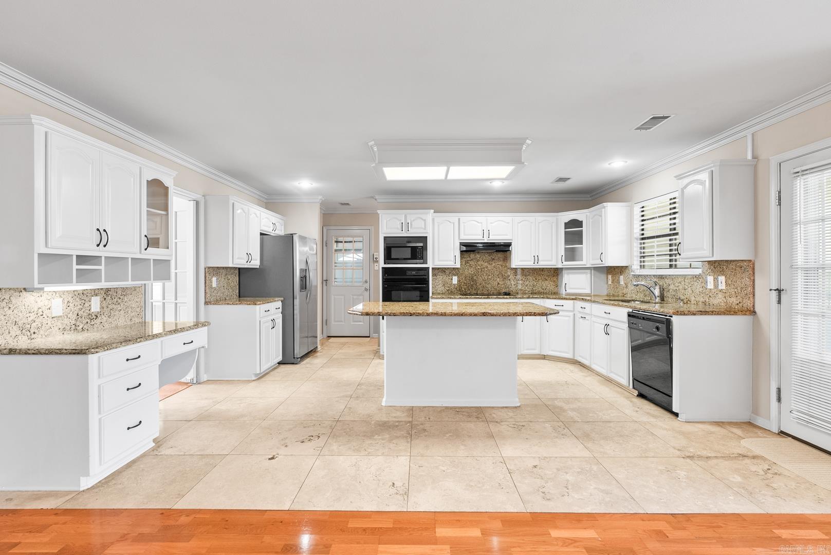 SECLUDED HILLS ADDN - Residential