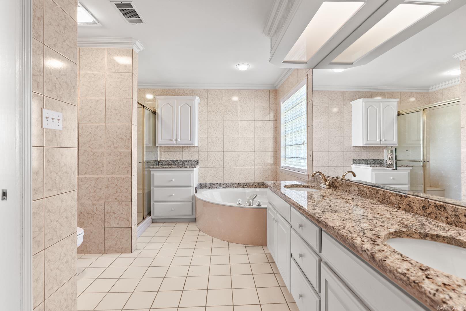 SECLUDED HILLS ADDN - Residential