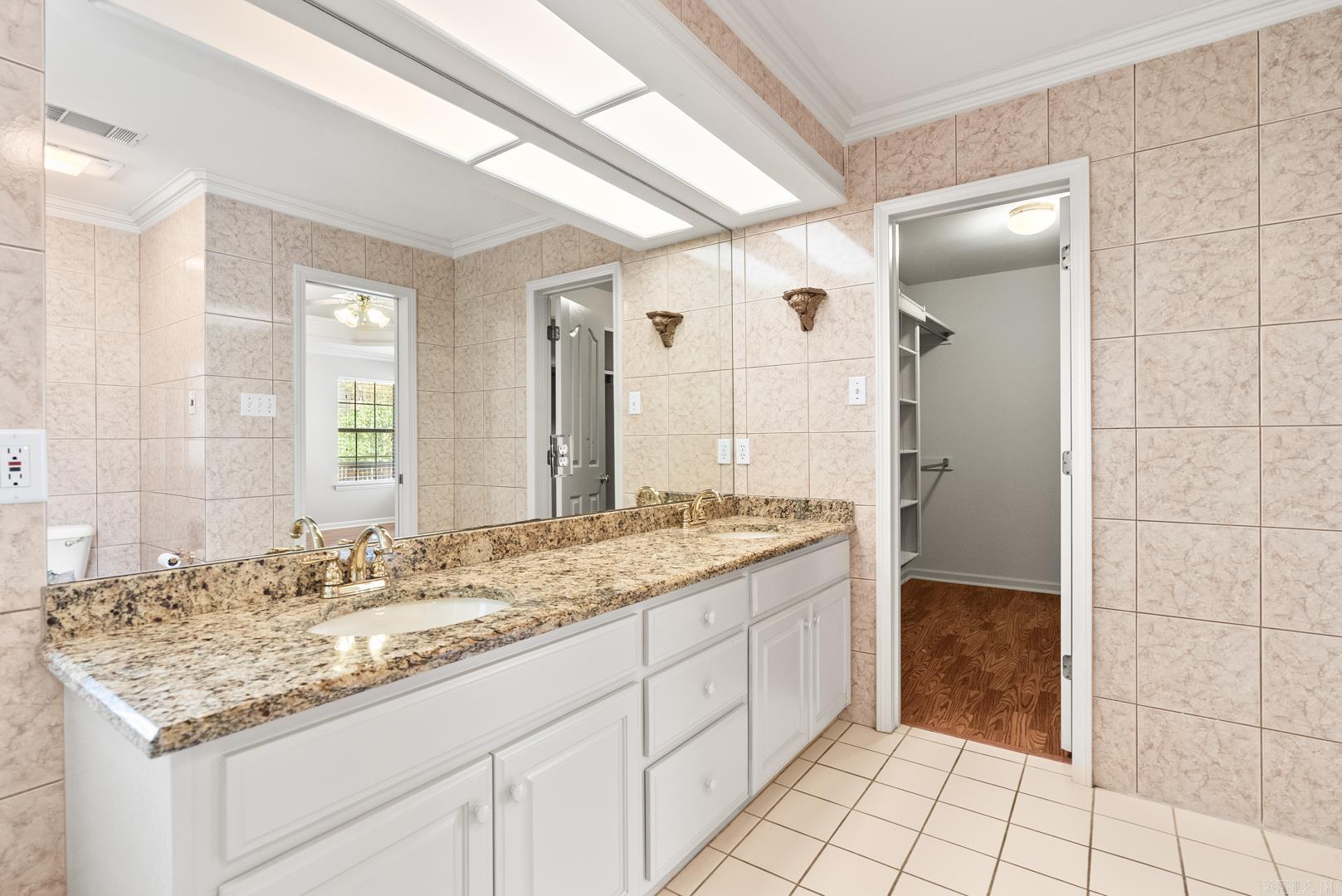 SECLUDED HILLS ADDN - Residential