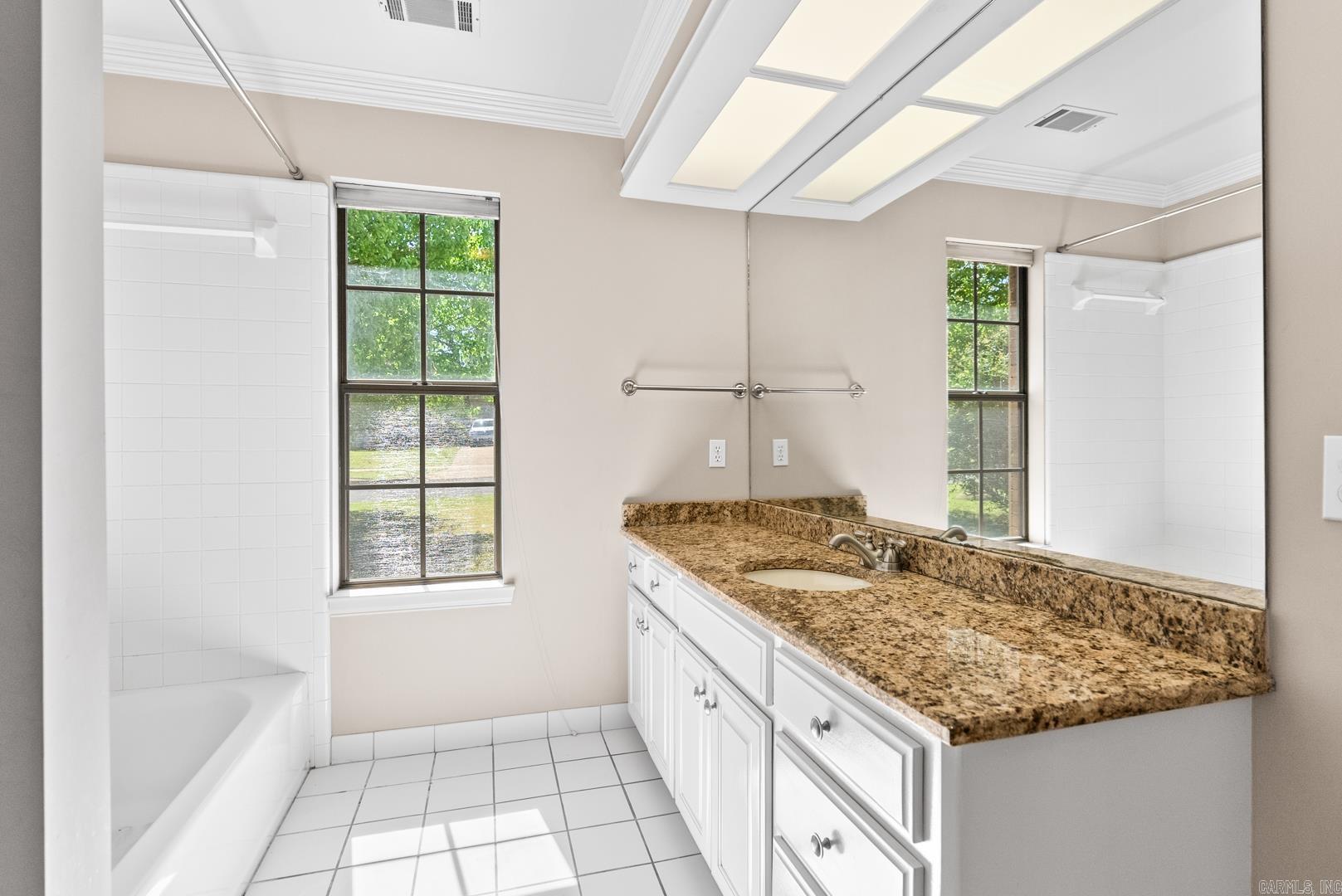 SECLUDED HILLS ADDN - Residential