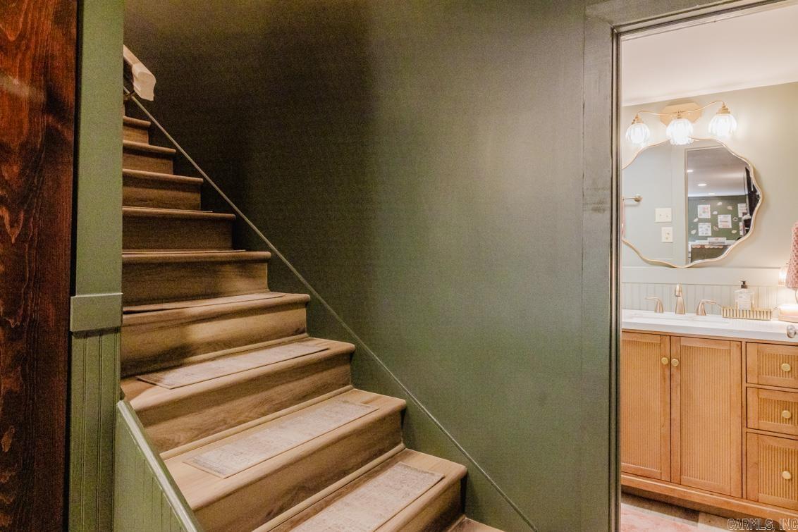 OTTER CREEK COMMUNITY - Residential