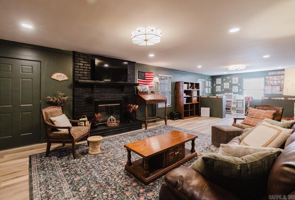 OTTER CREEK COMMUNITY - Residential