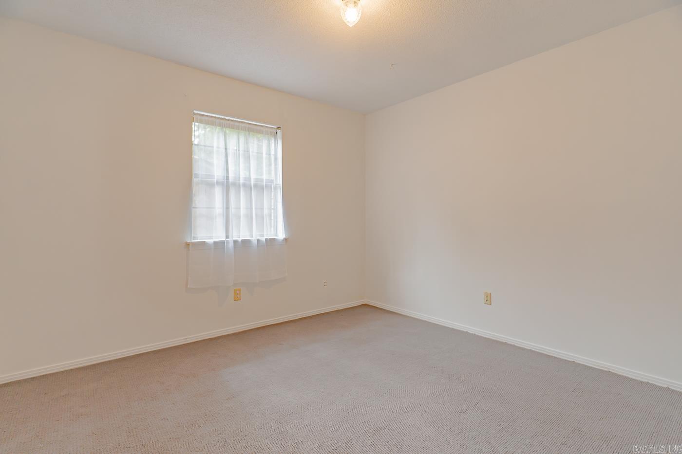 OTTER CREEK COMMUNITY - Residential