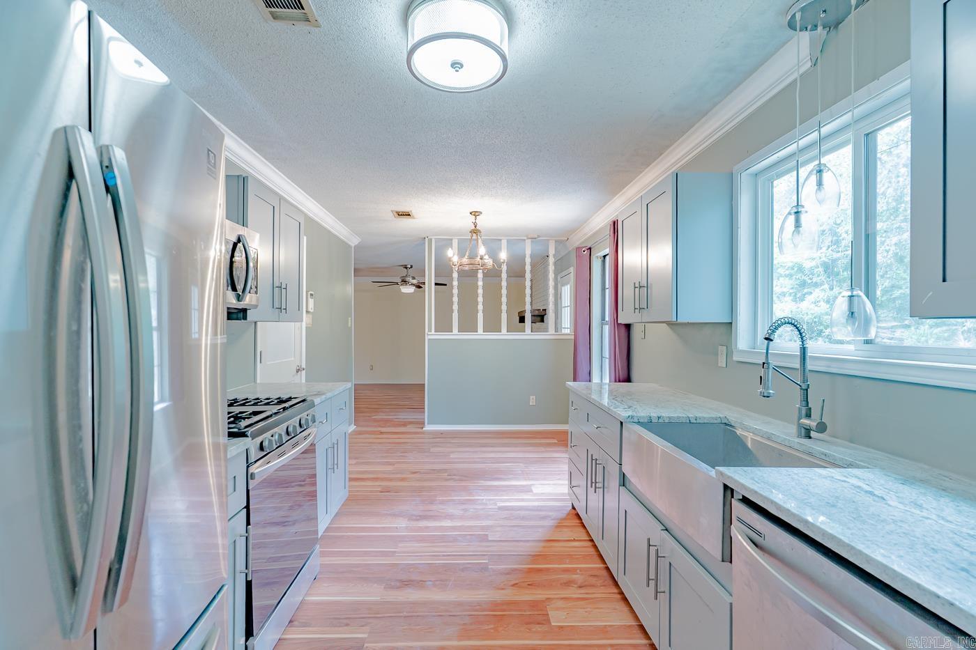 OTTER CREEK COMMUNITY - Residential