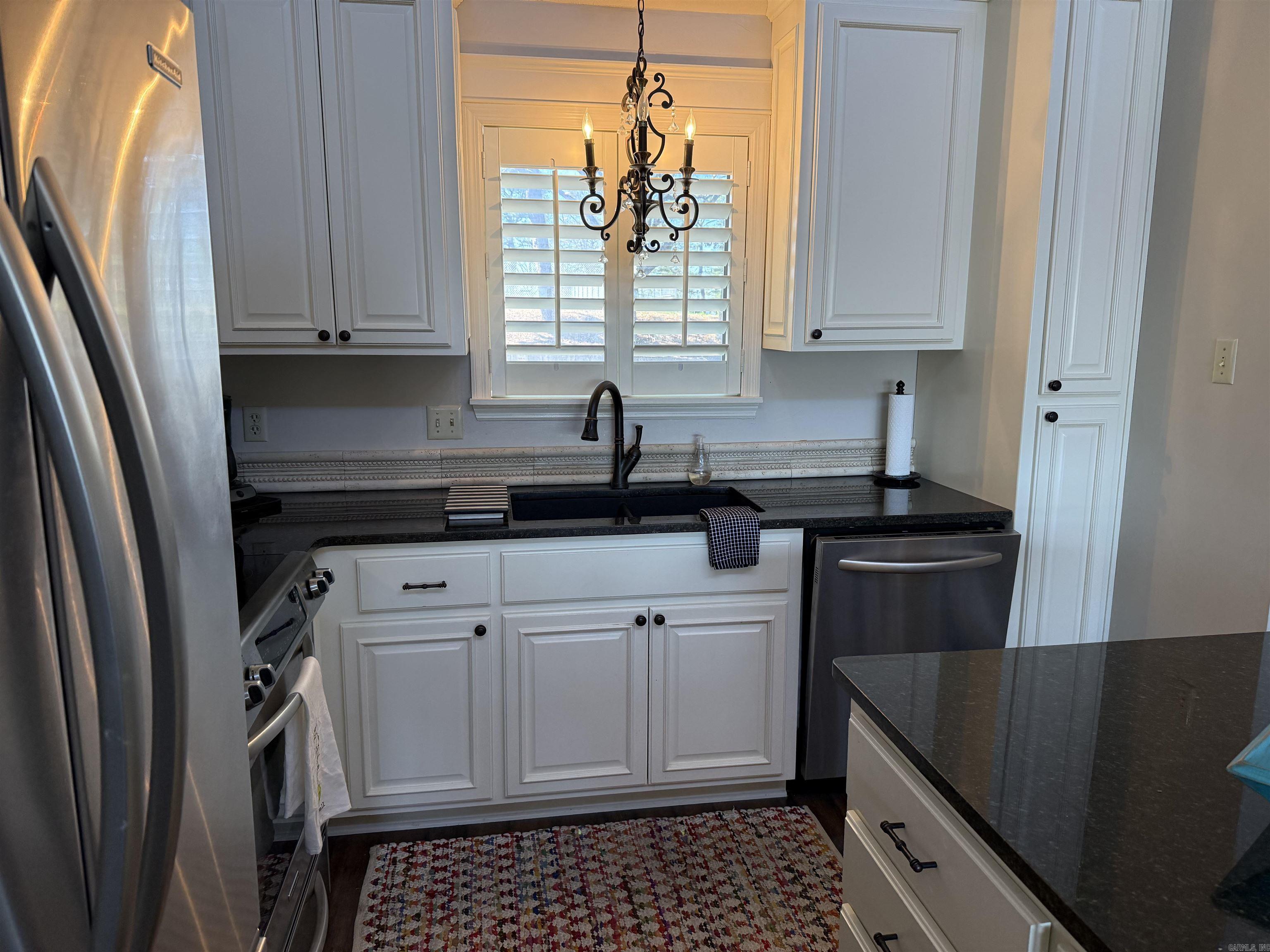 CLIFFSIDE LODGE - Residential