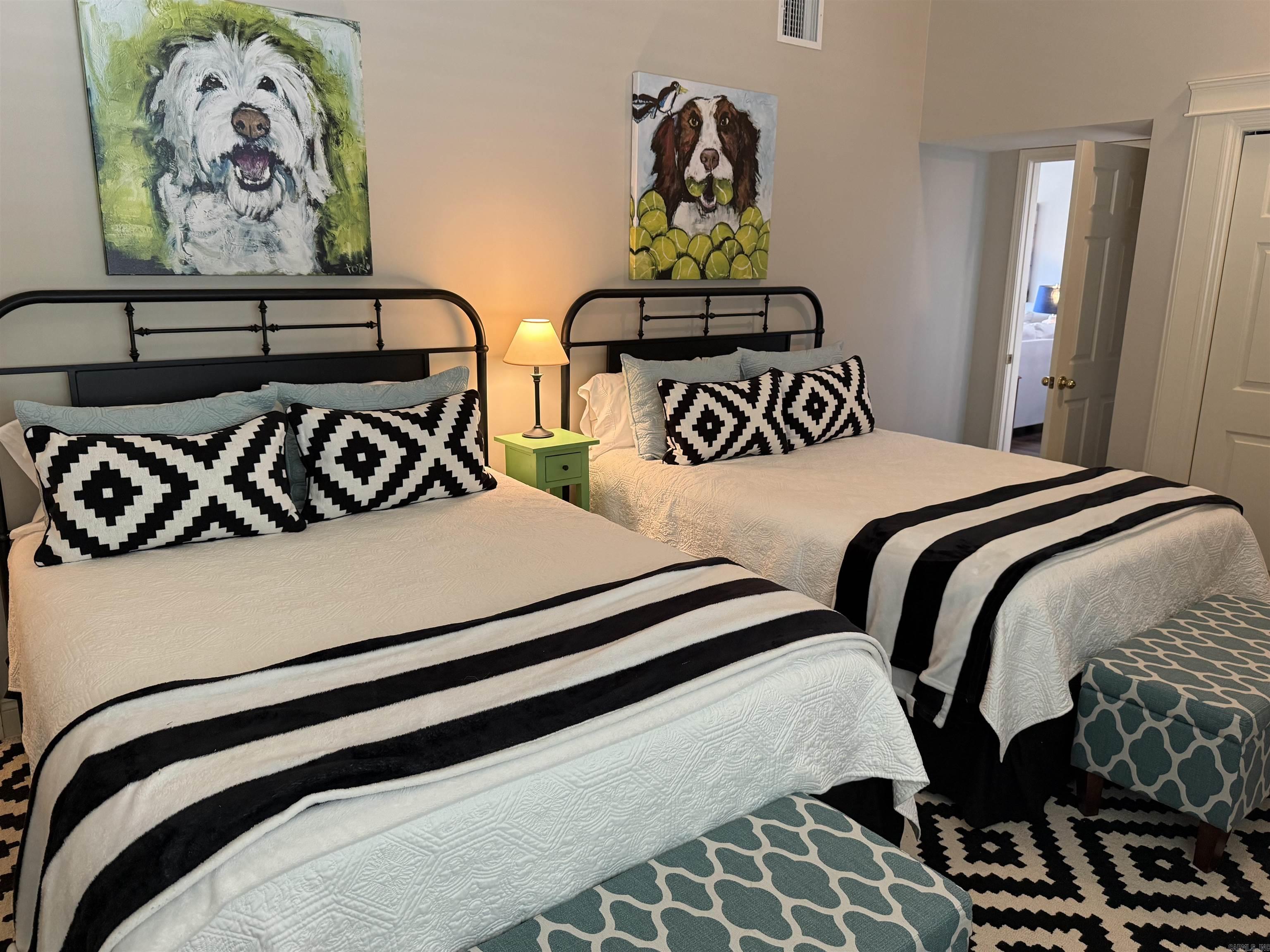 CLIFFSIDE LODGE - Residential