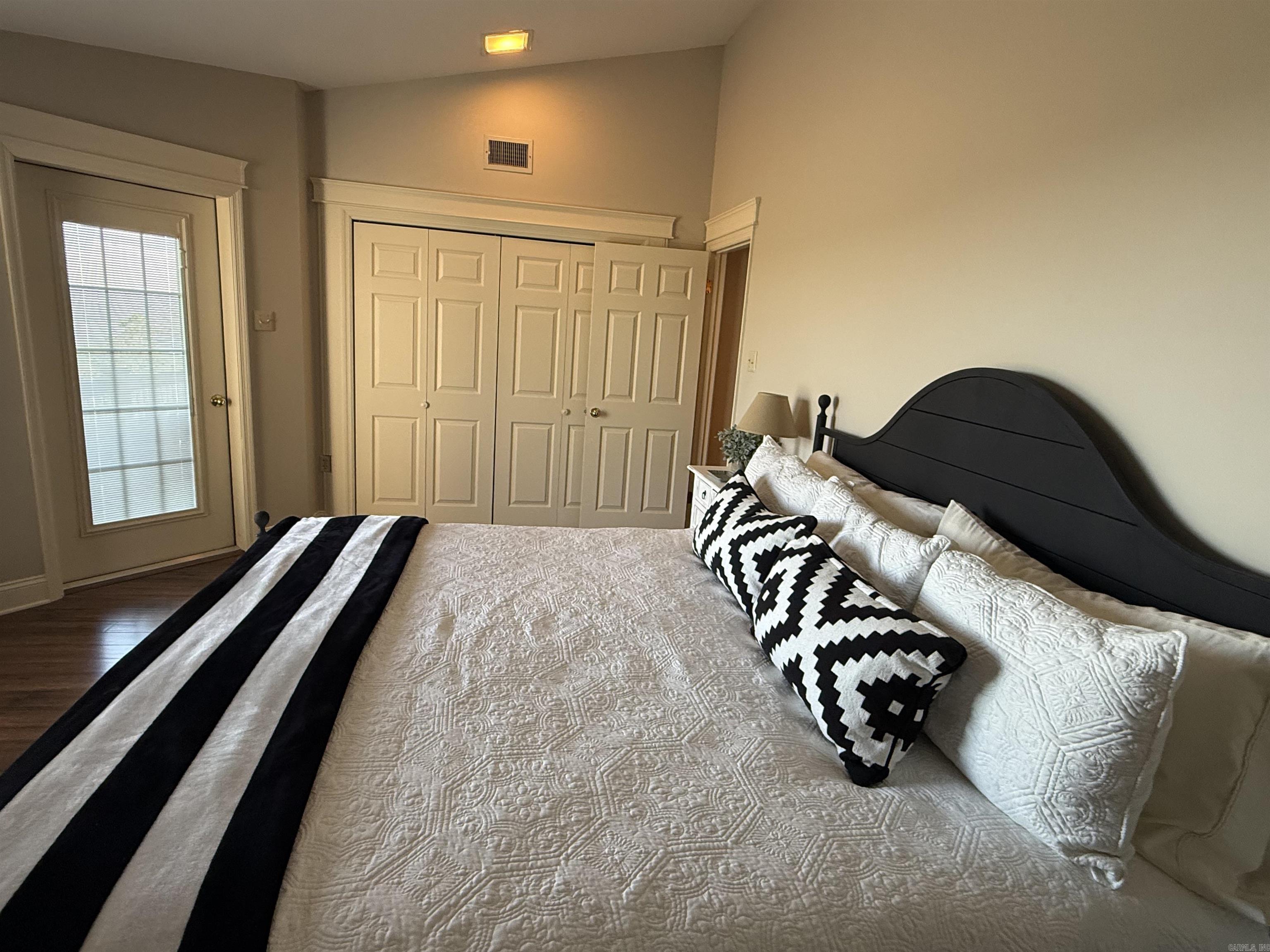 CLIFFSIDE LODGE - Residential