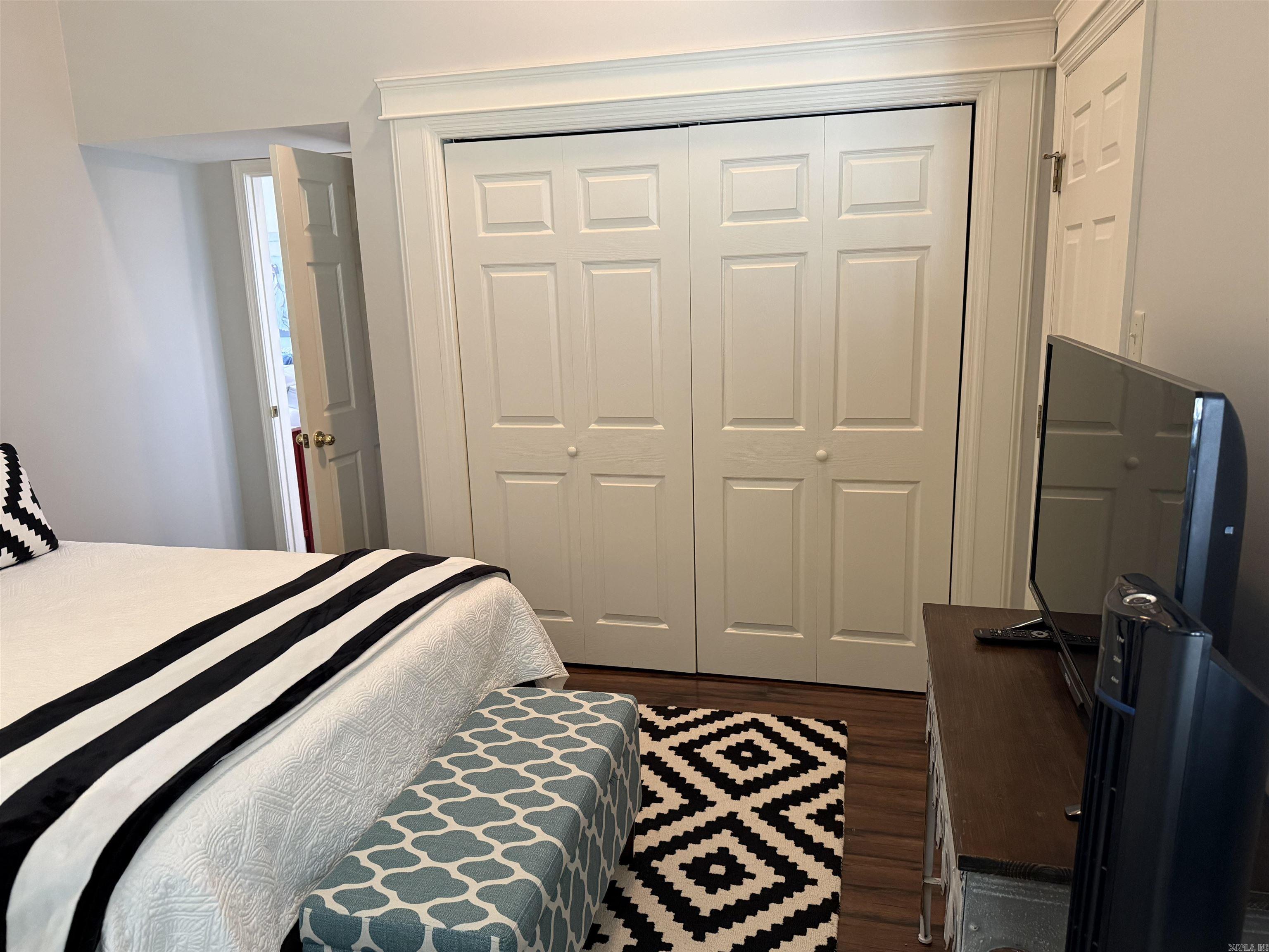 CLIFFSIDE LODGE - Residential