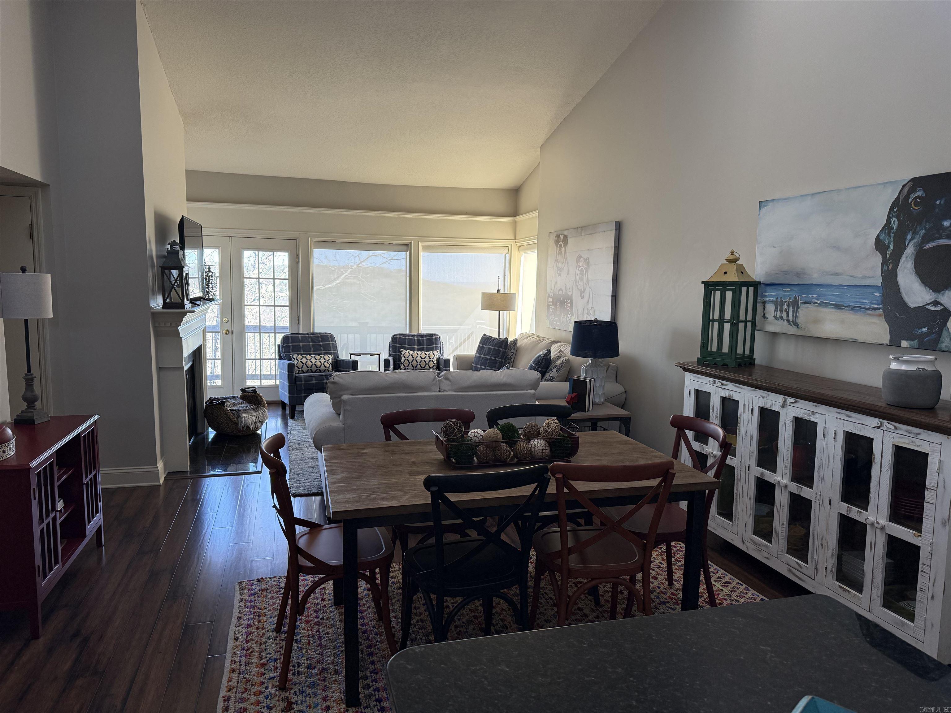 CLIFFSIDE LODGE - Residential