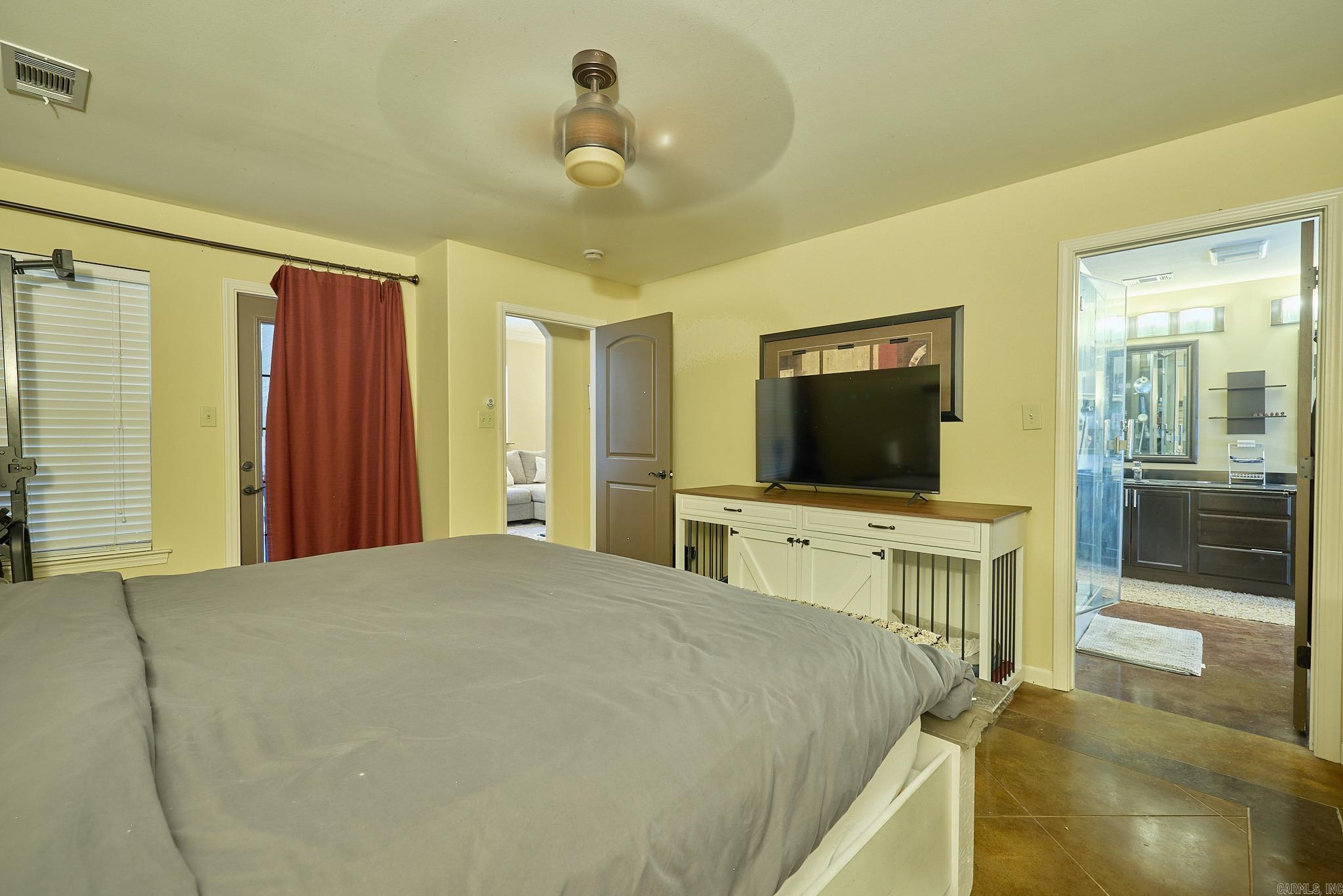 OAK GLENN - Residential