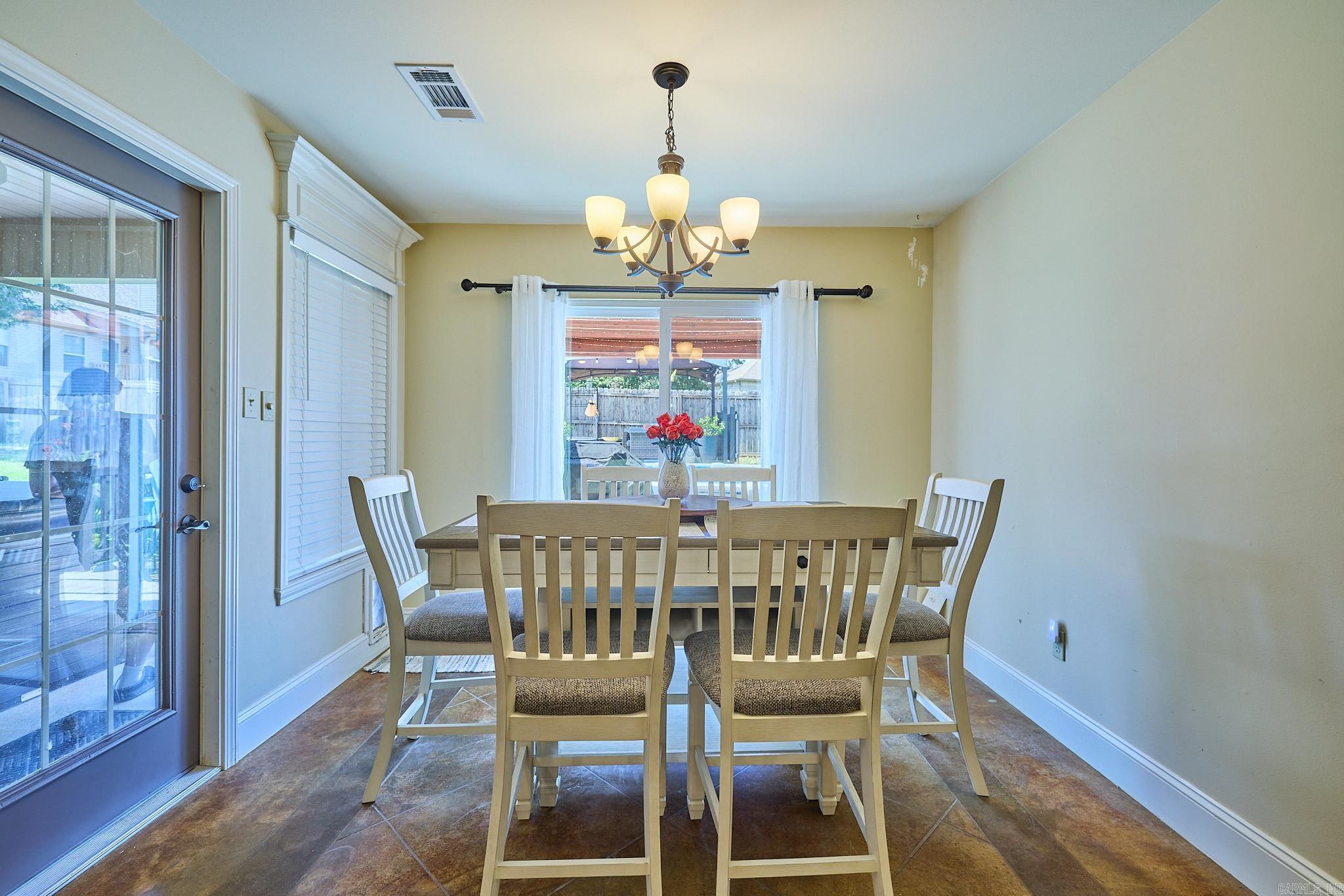 OAK GLENN - Residential