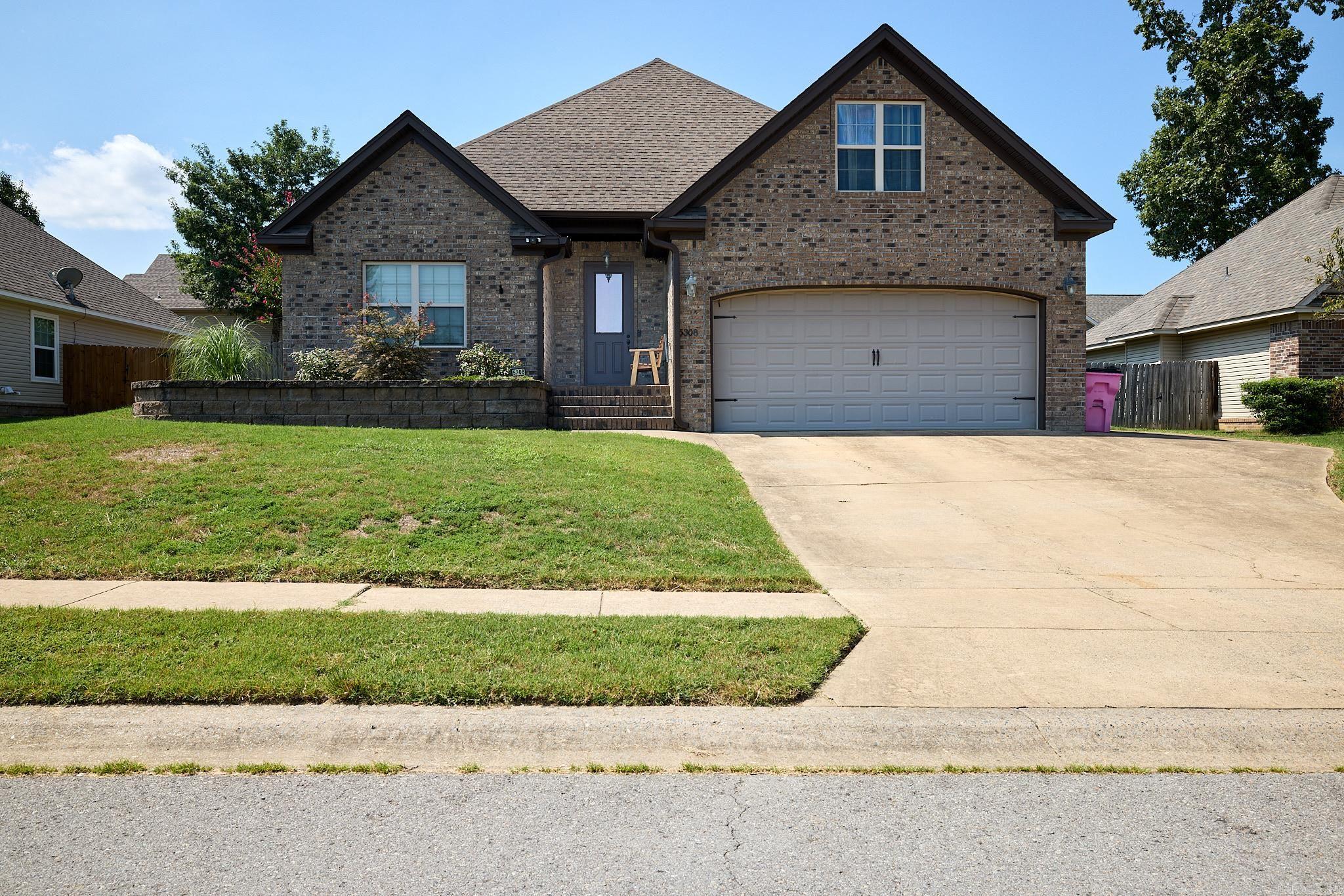 OAK GLENN - Residential