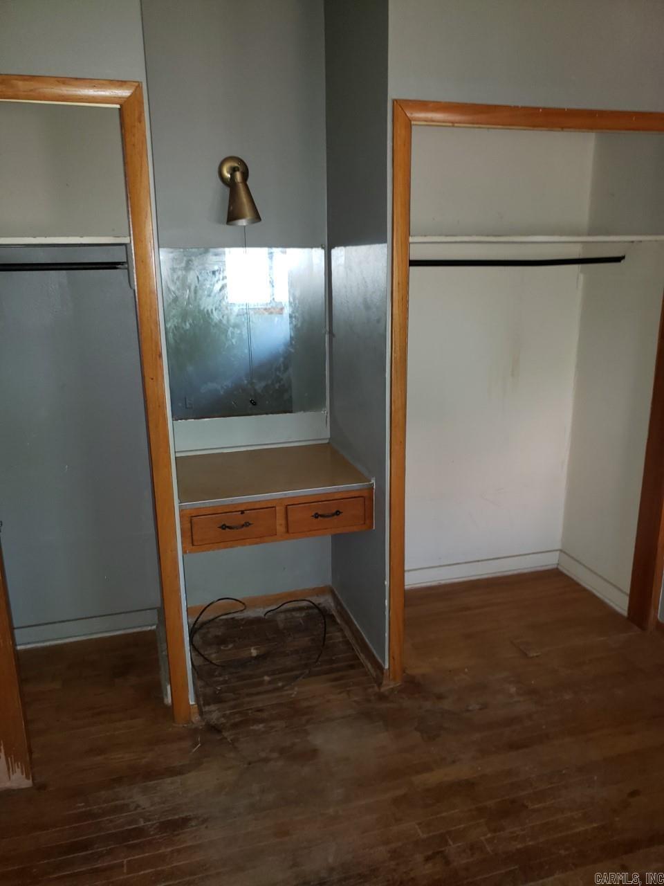 ANNEX TO FARMERES 3RD - Residential