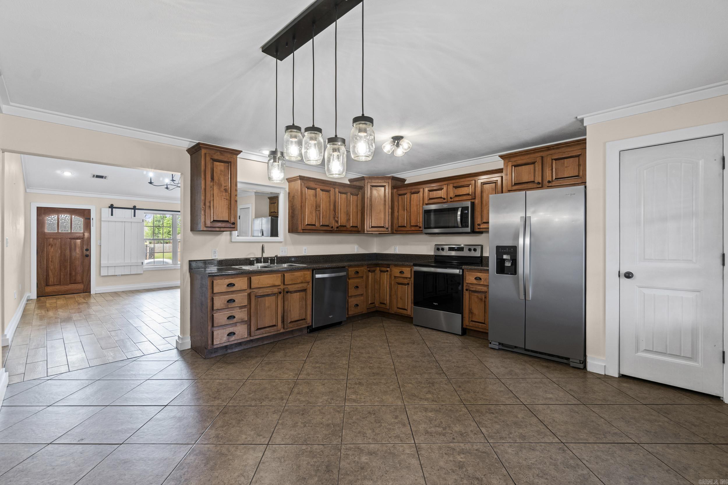 SUNSET POINT S/D - Residential