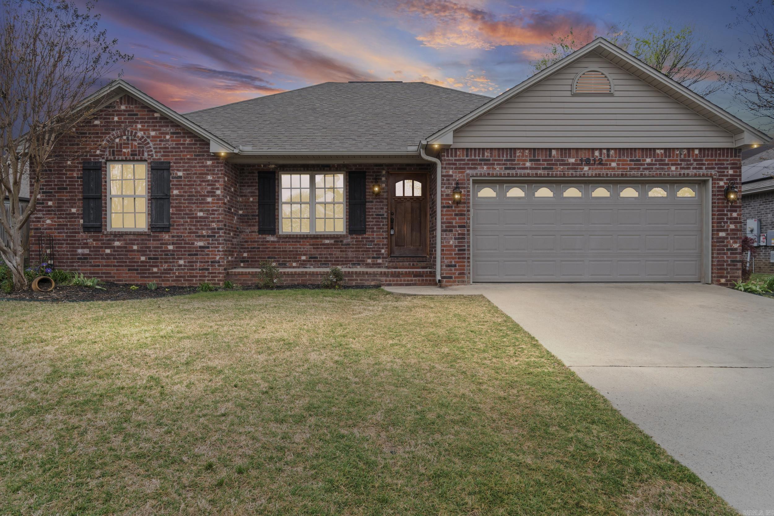 SUNSET POINT S/D - Residential