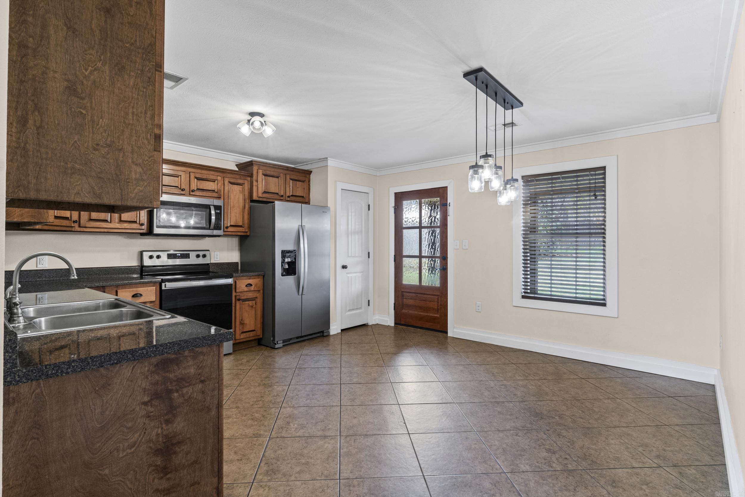 SUNSET POINT S/D - Residential