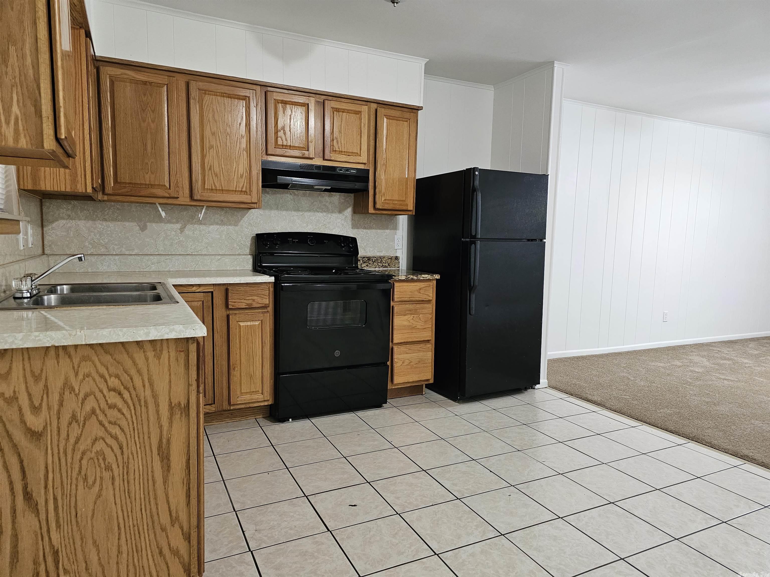 1s-12-20 - Residential Lease