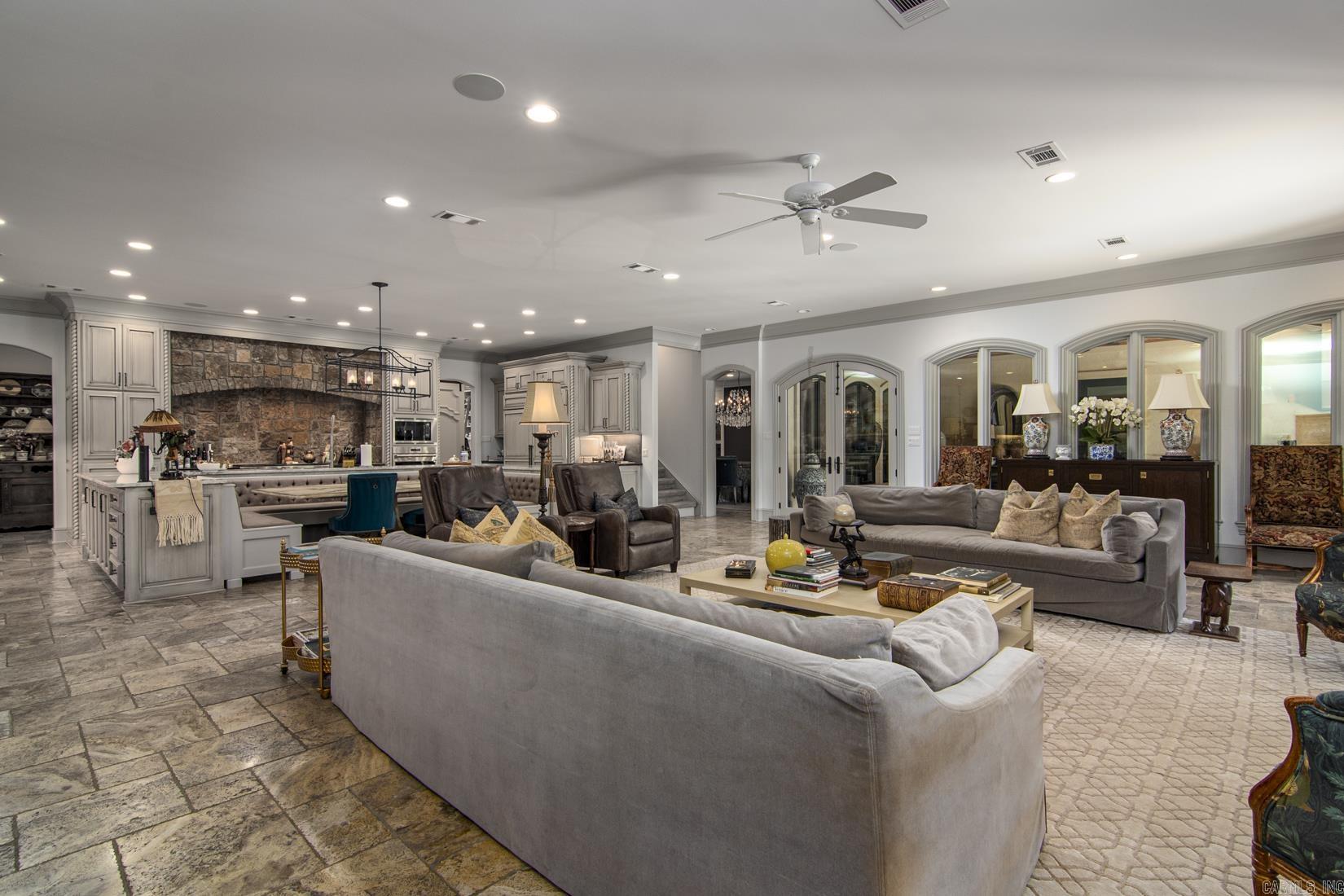VALLEY FALLS ESTATES - Residential
