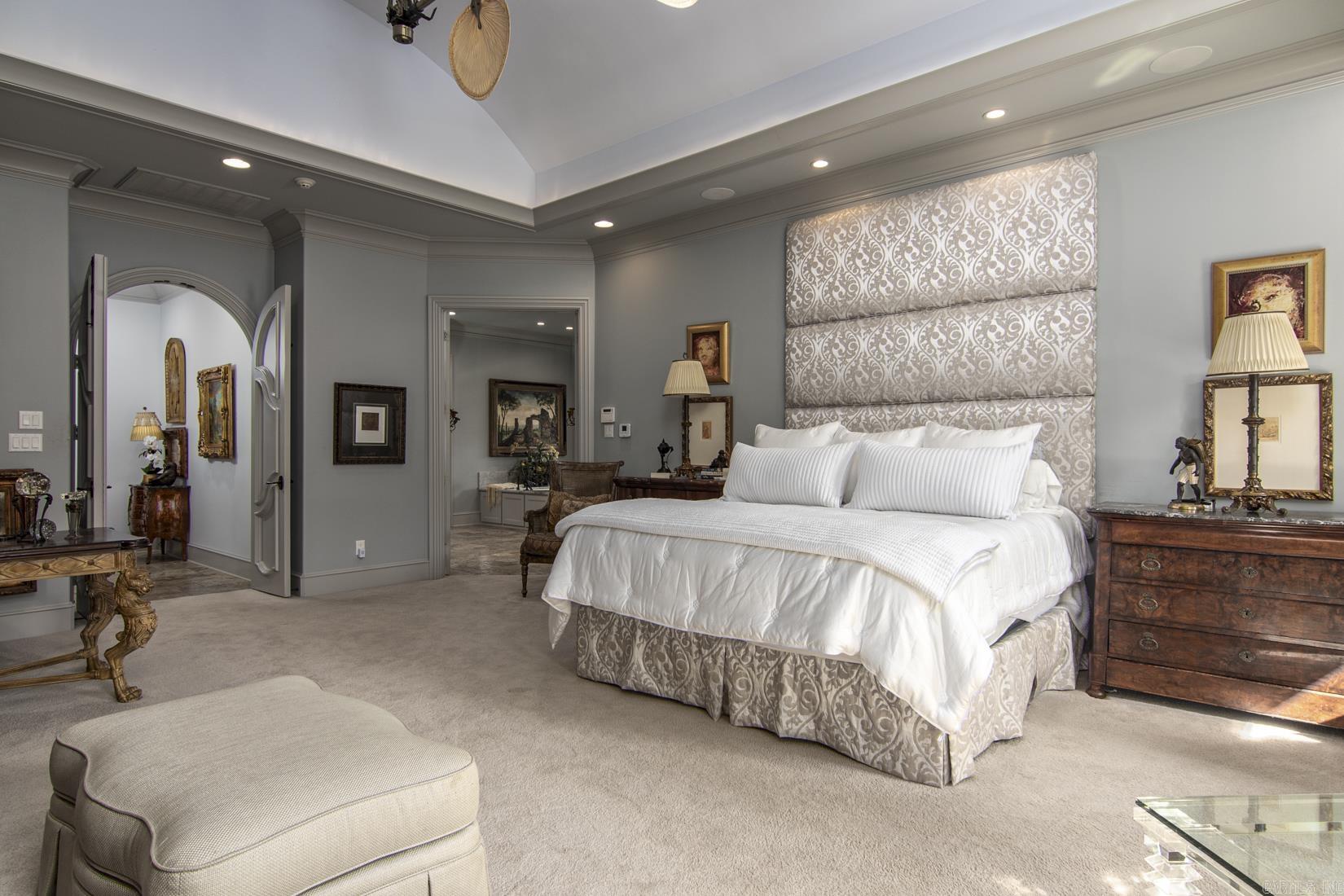 VALLEY FALLS ESTATES - Residential