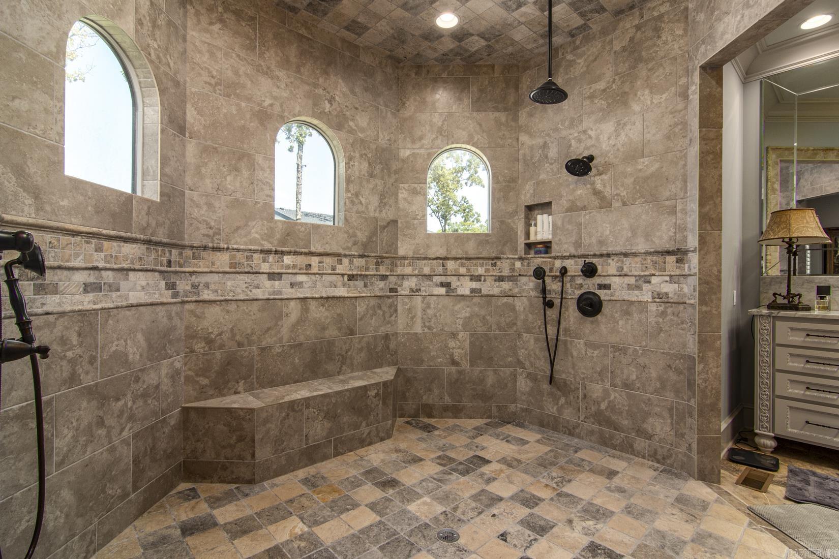 VALLEY FALLS ESTATES - Residential