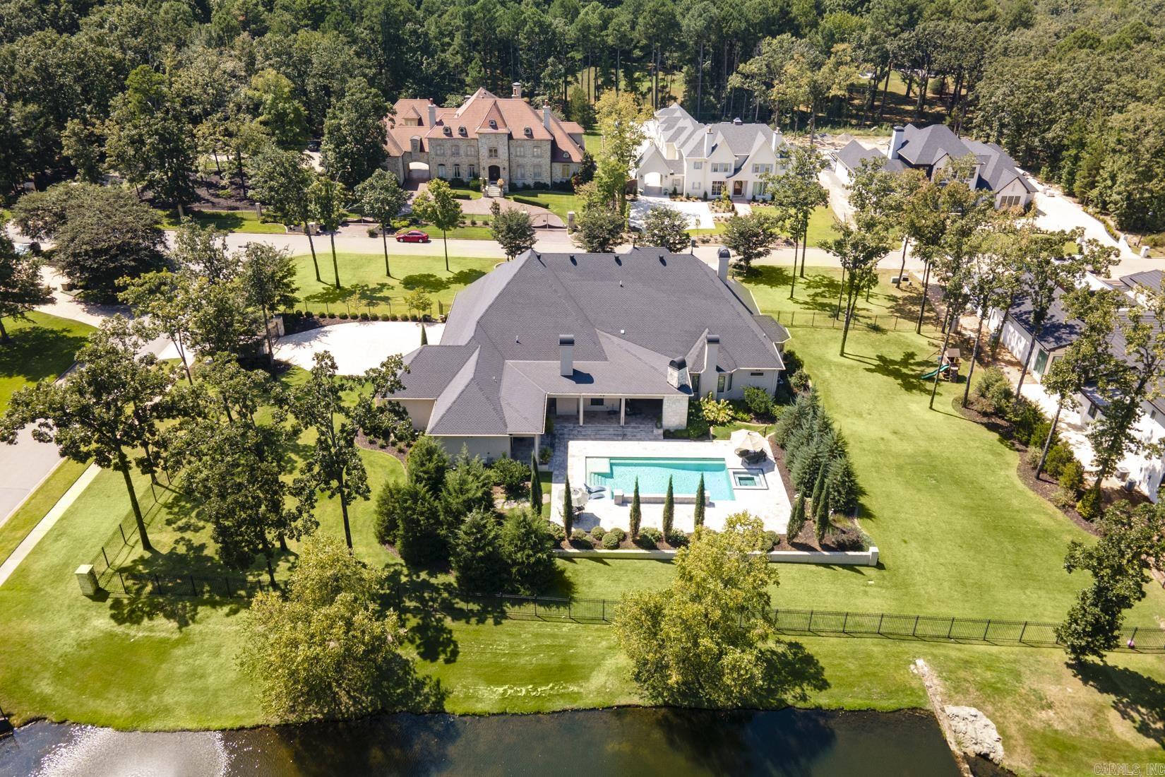 VALLEY FALLS ESTATES - Residential