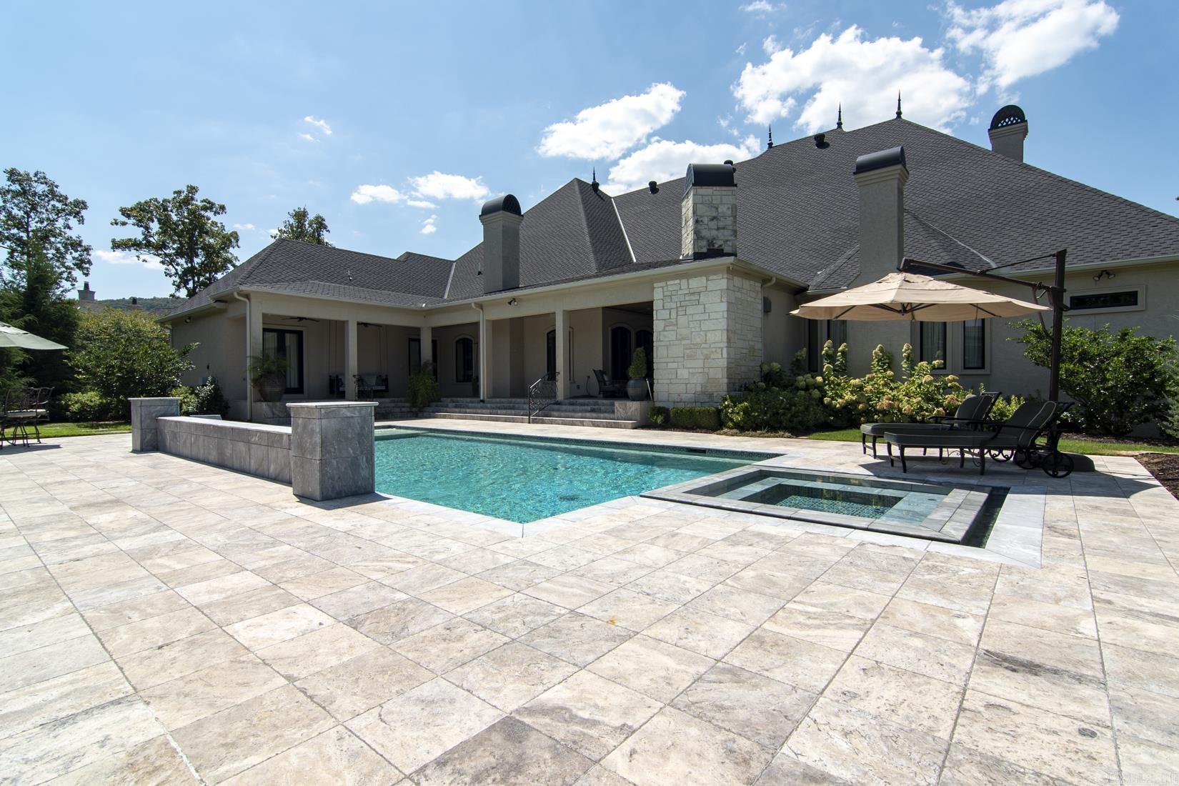 VALLEY FALLS ESTATES - Residential