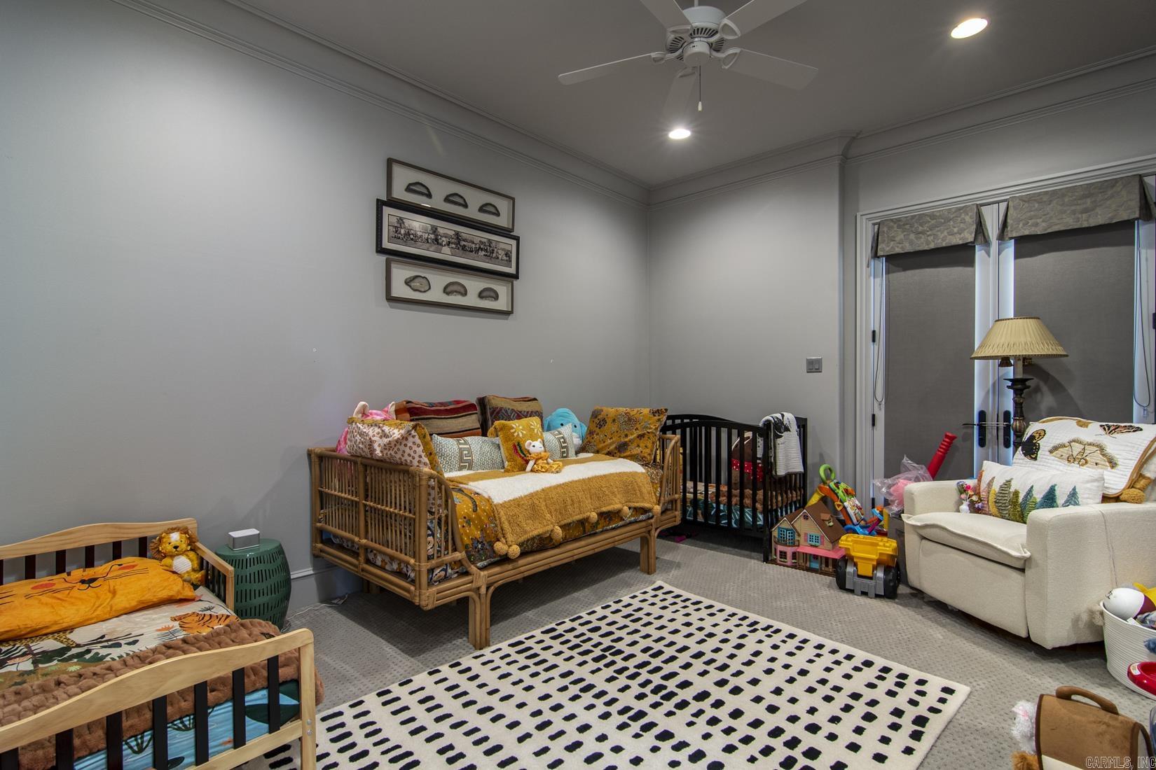 VALLEY FALLS ESTATES - Residential