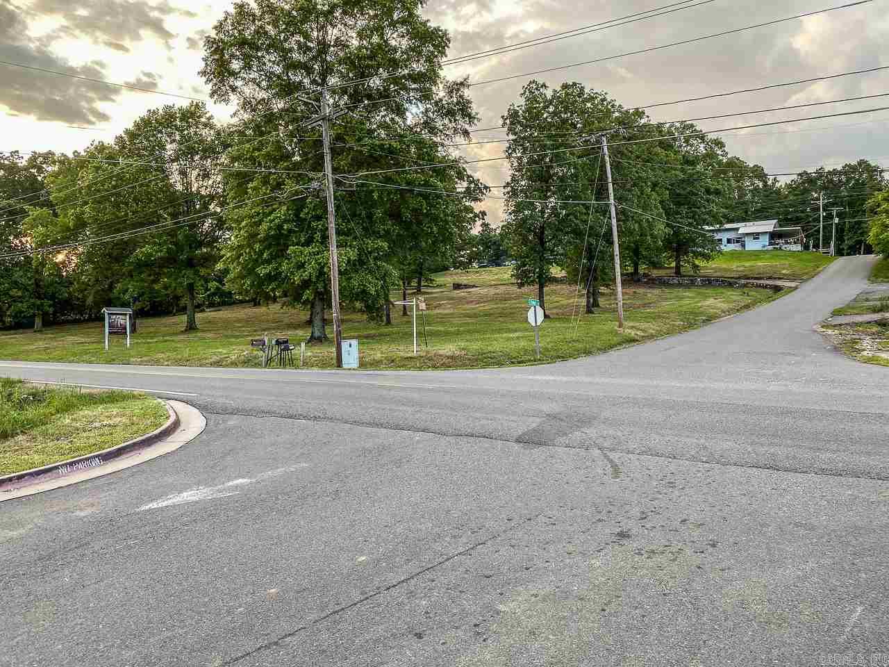 Metes & Bounds - Commercial Sale