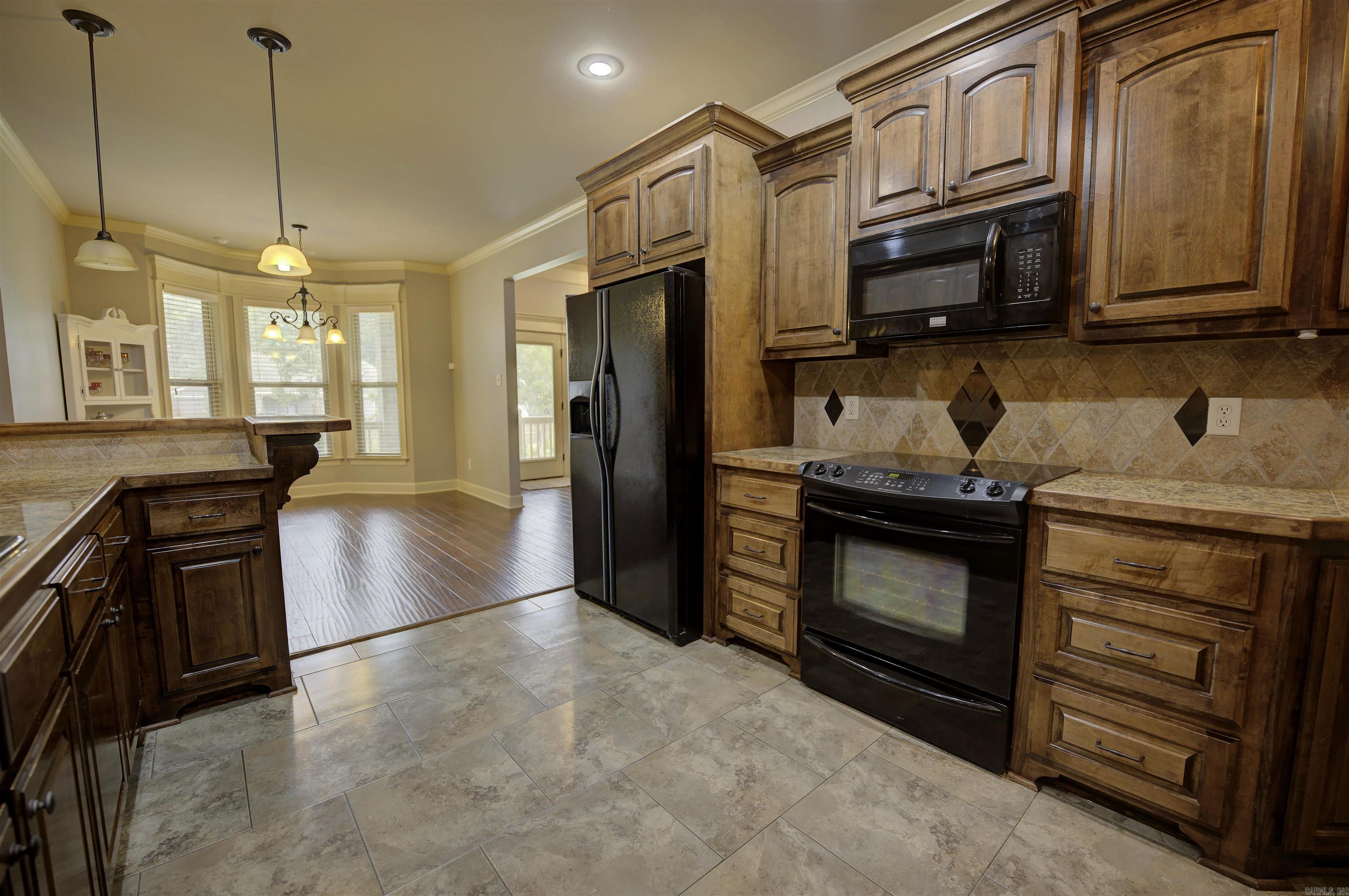 MAGNOLIA VILLAGE - Residential