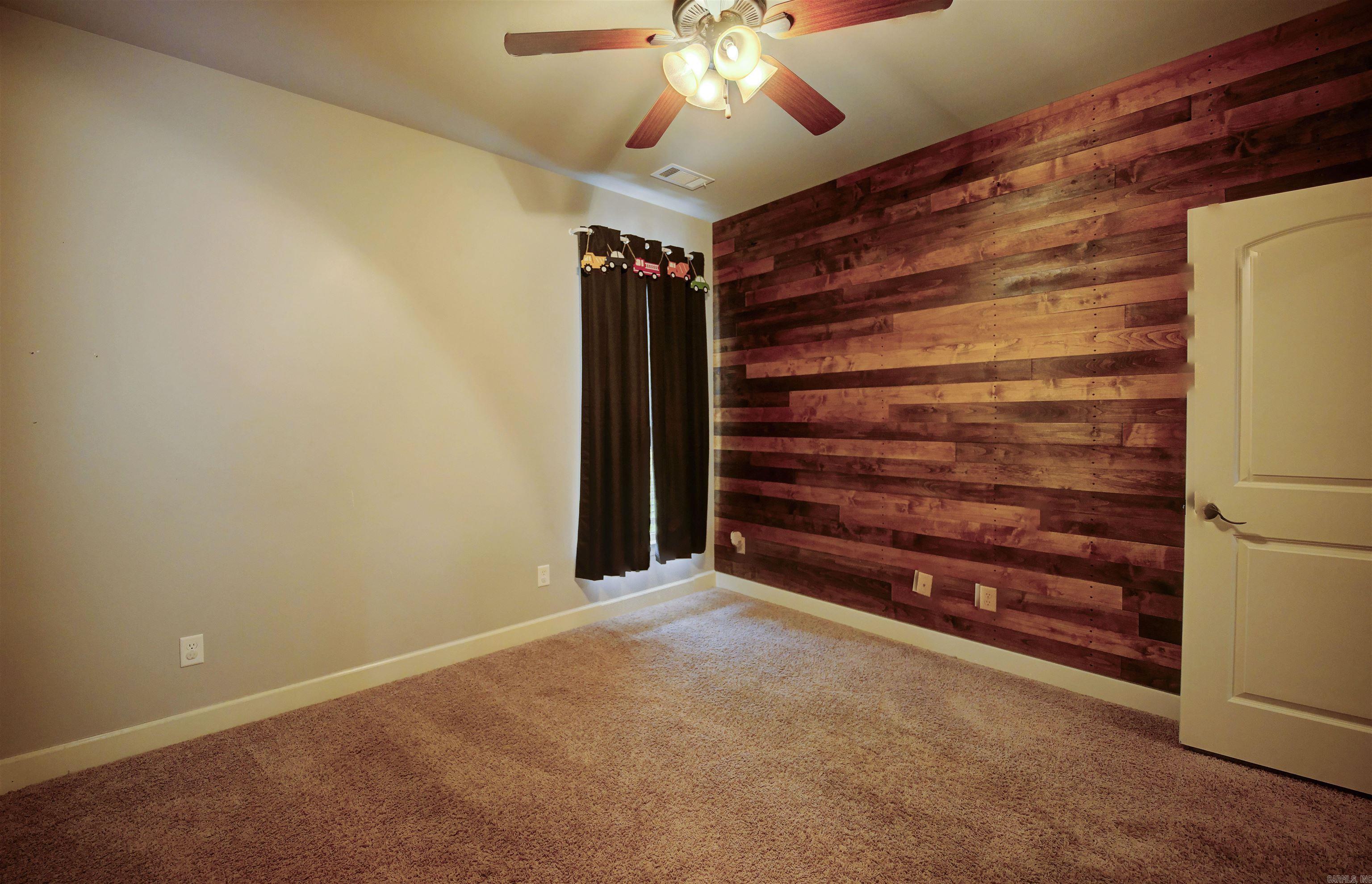 MAGNOLIA VILLAGE - Residential