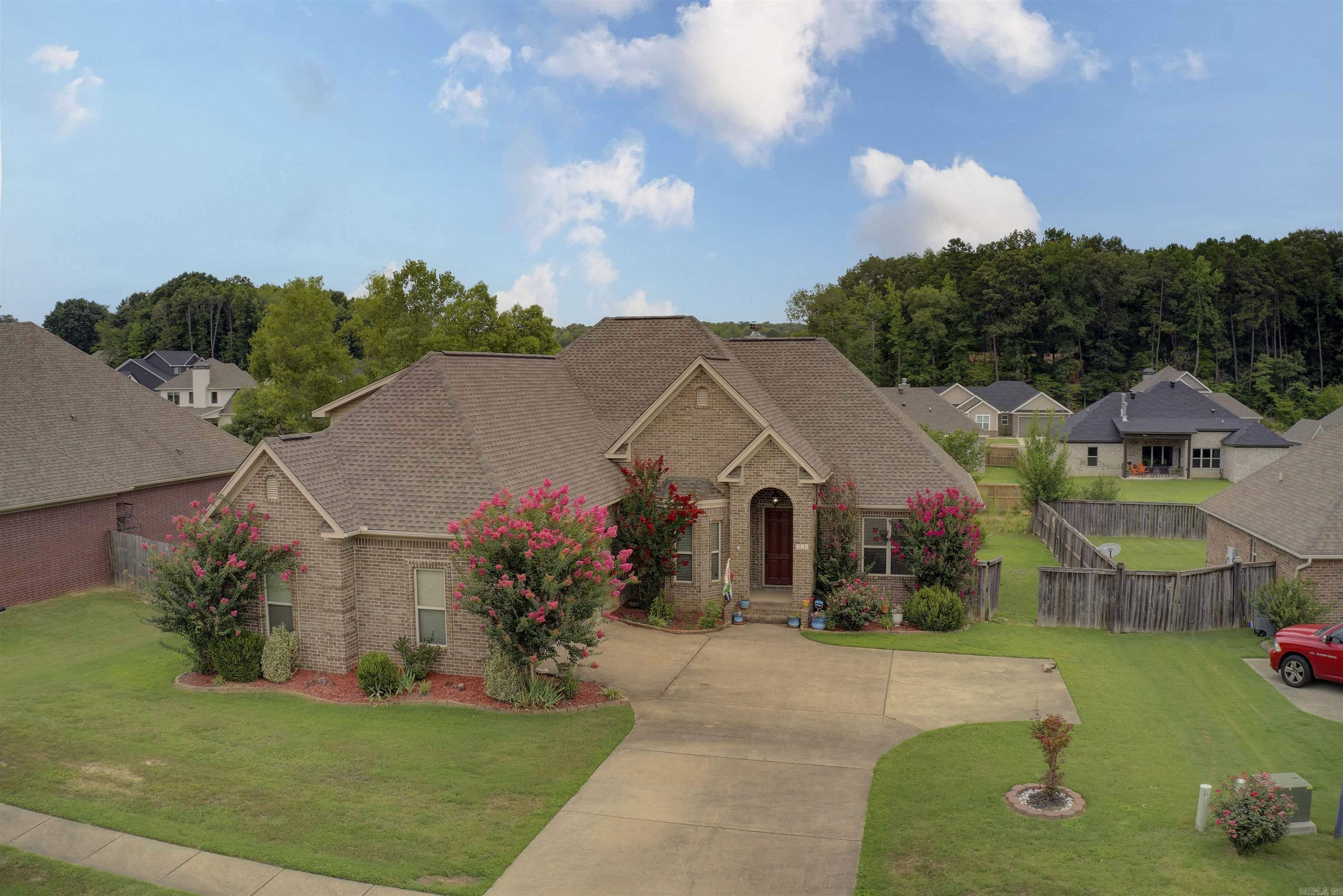 MAGNOLIA VILLAGE - Residential