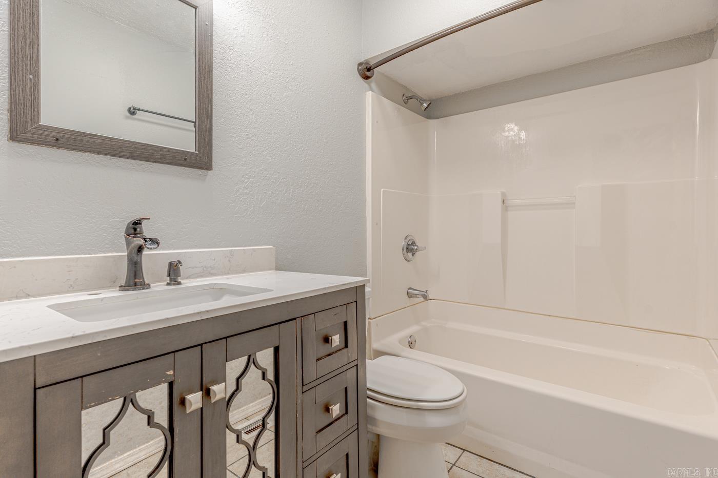 VEGAS FIRST - Residential