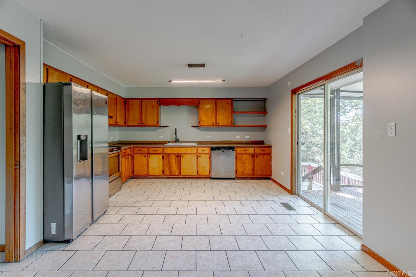 VEGAS FIRST - Residential