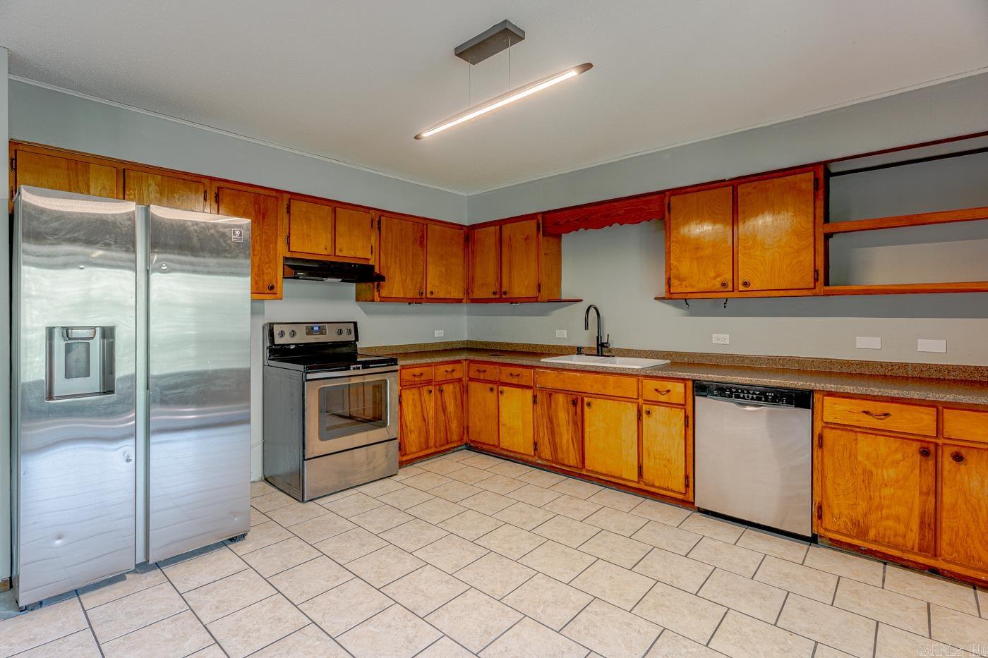 VEGAS FIRST - Residential