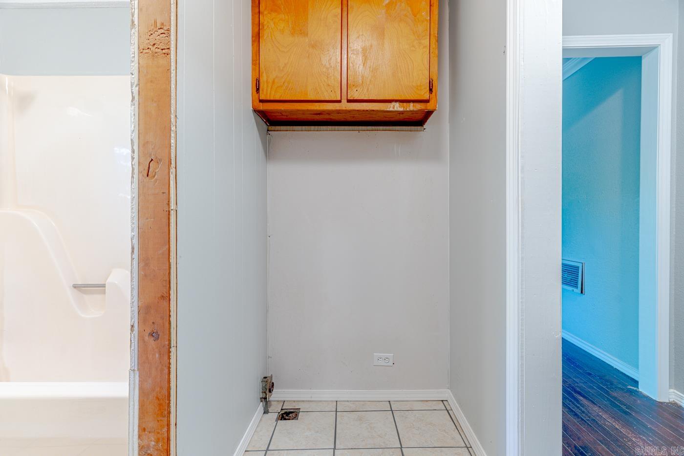 VEGAS FIRST - Residential