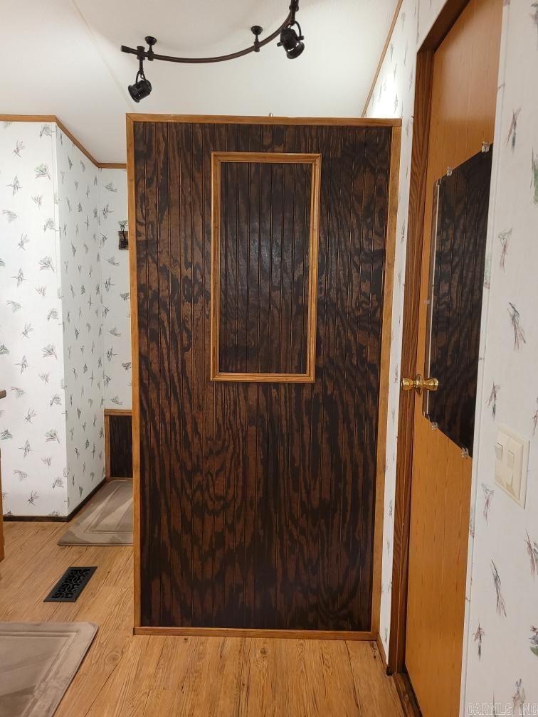 CANE CREEK MINI-FARMS - Residential