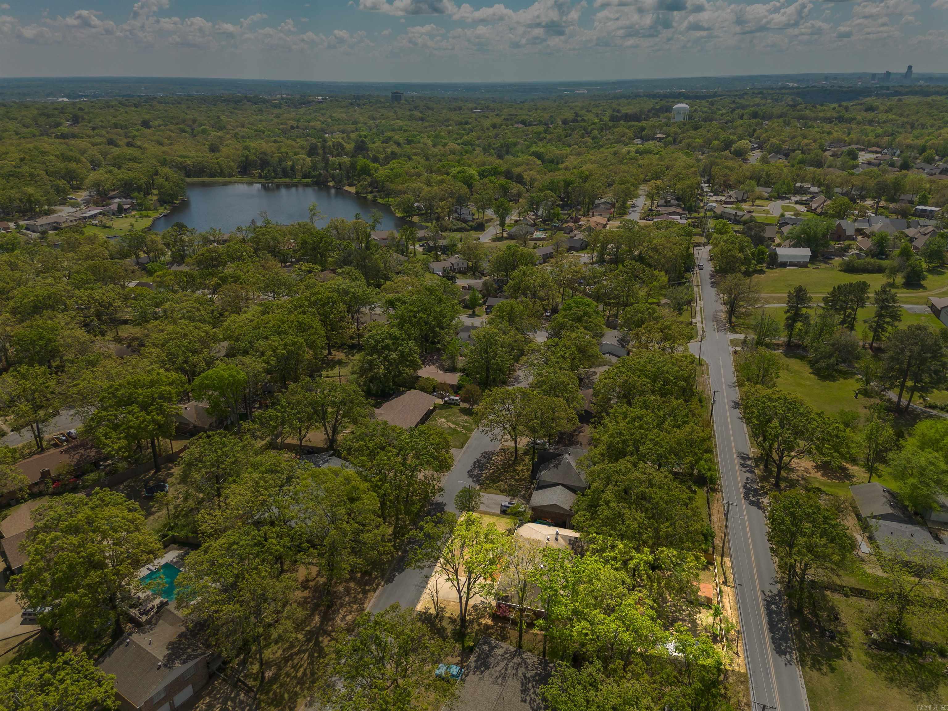 INDIAN HILLS - Residential