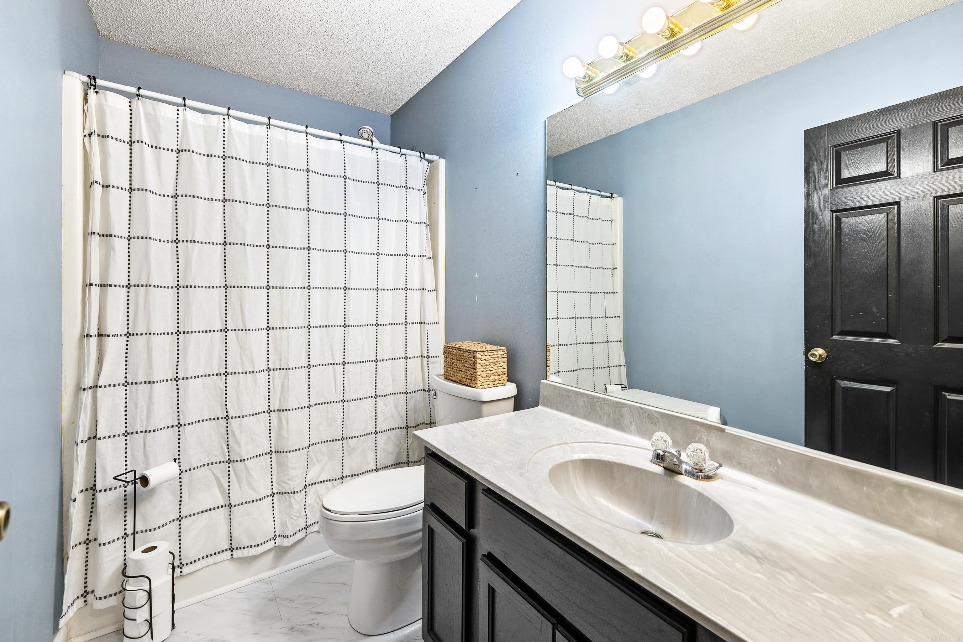 EAST END - Residential