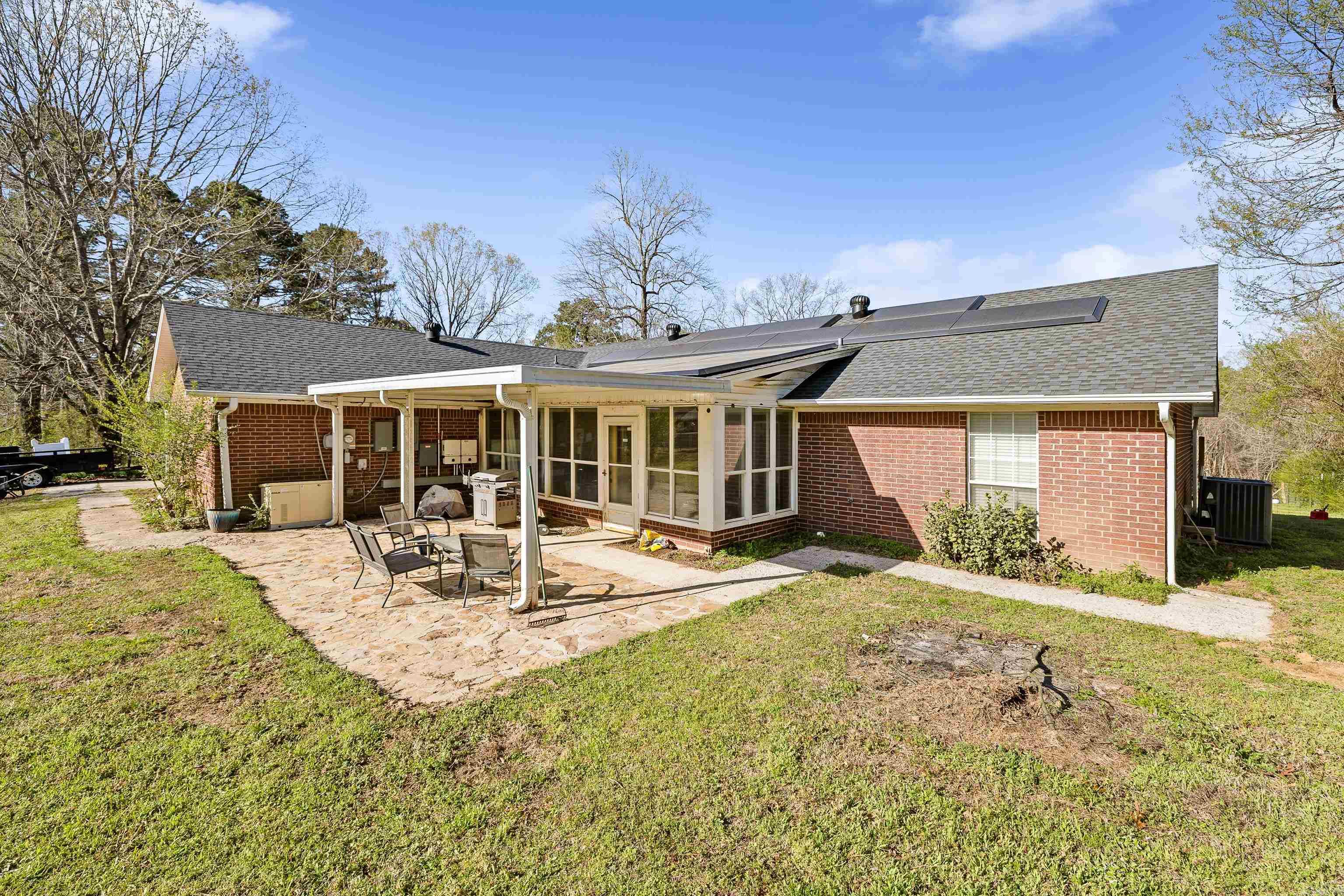 EAST END - Residential