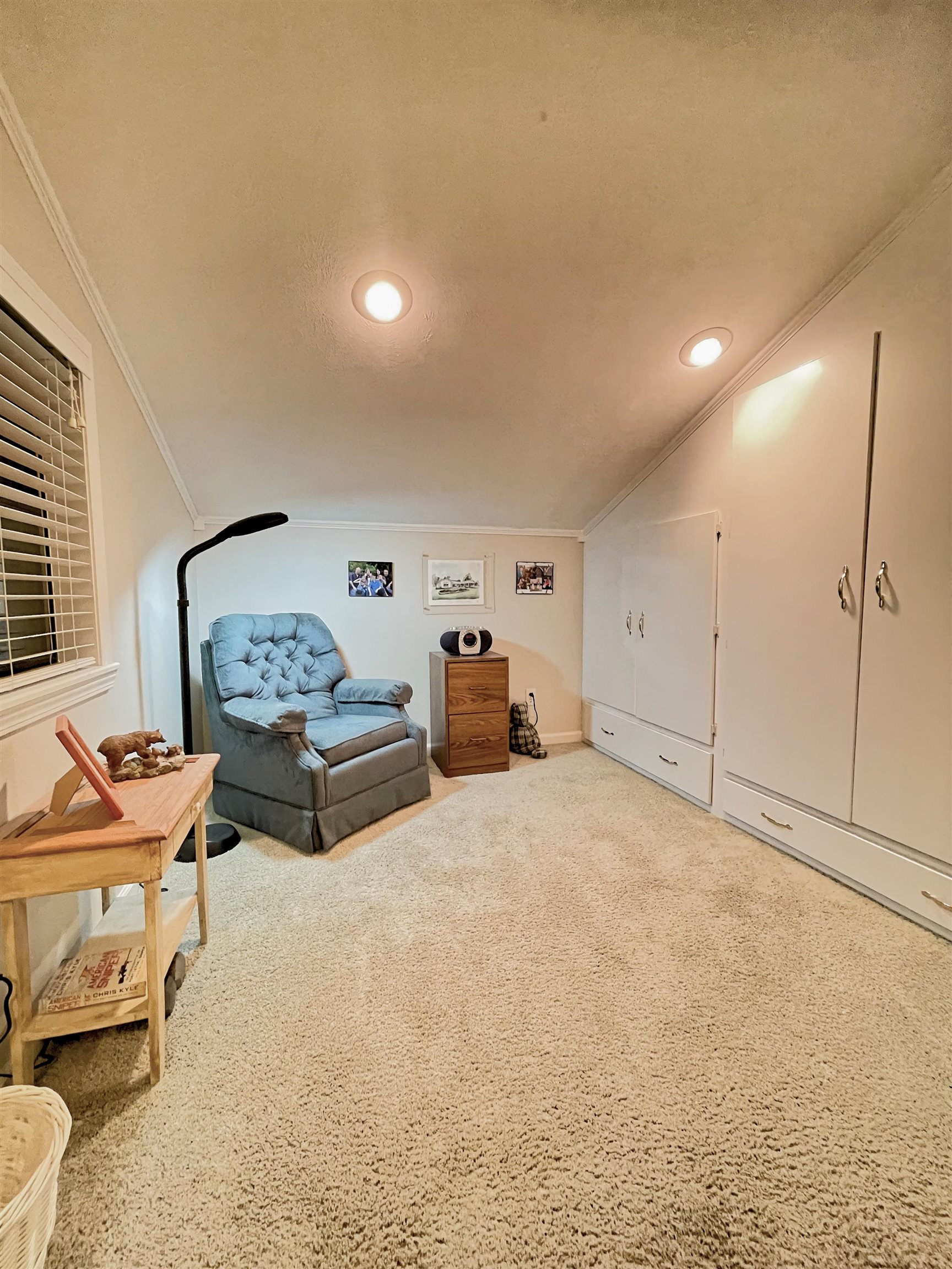 LAKEWOOD HILLS CONDO - Residential