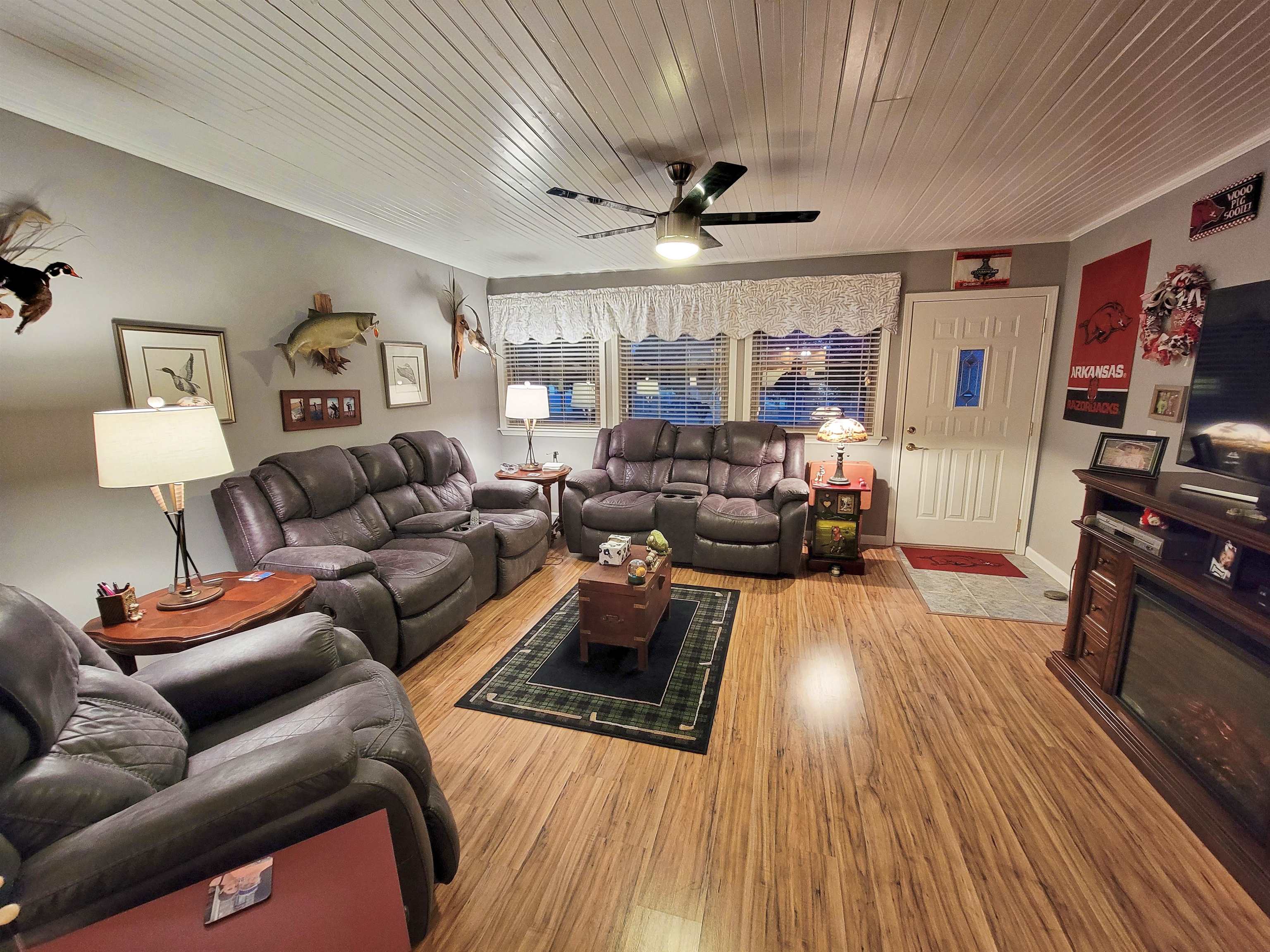 LAKEWOOD HILLS CONDO - Residential