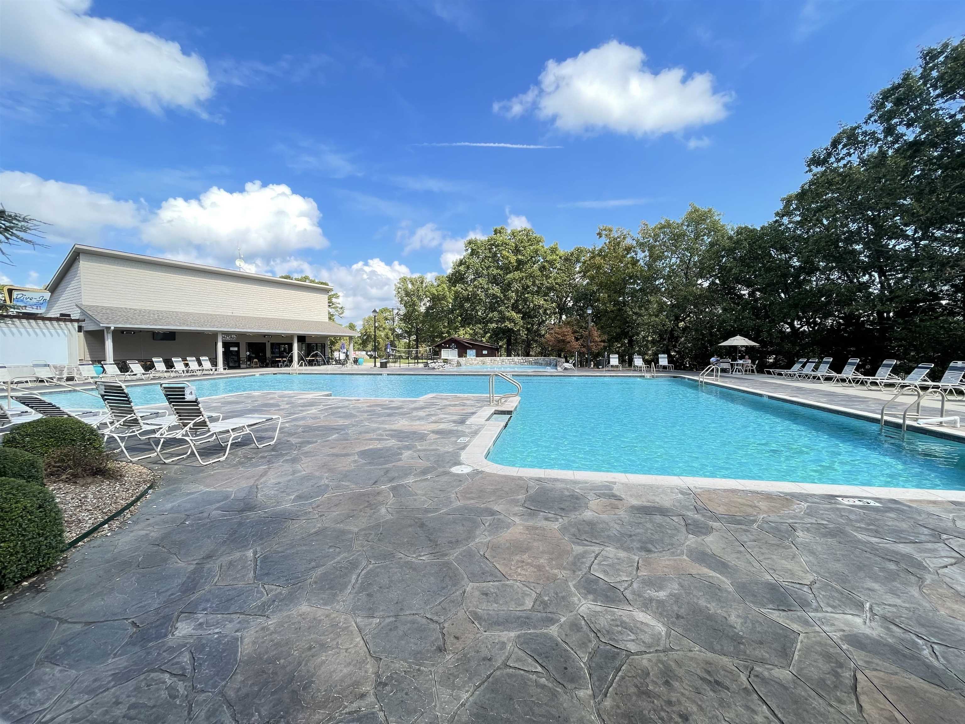 LAKEWOOD HILLS CONDO - Residential