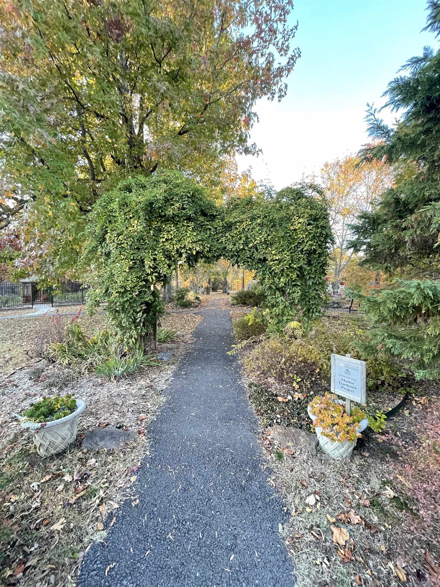 LAKEWOOD HILLS CONDO - Residential