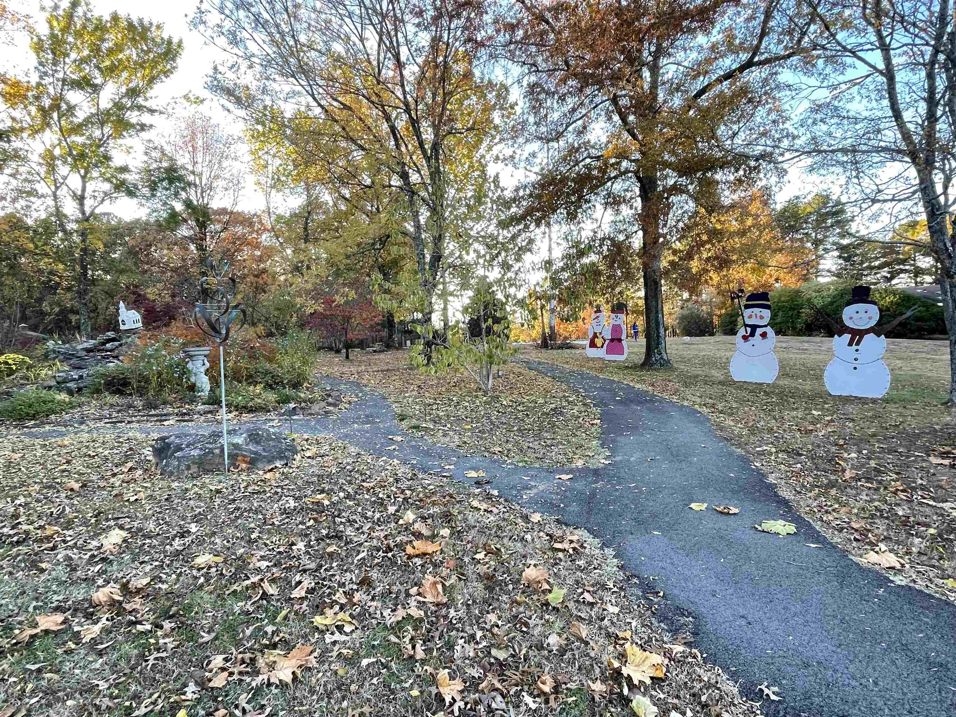 LAKEWOOD HILLS CONDO - Residential