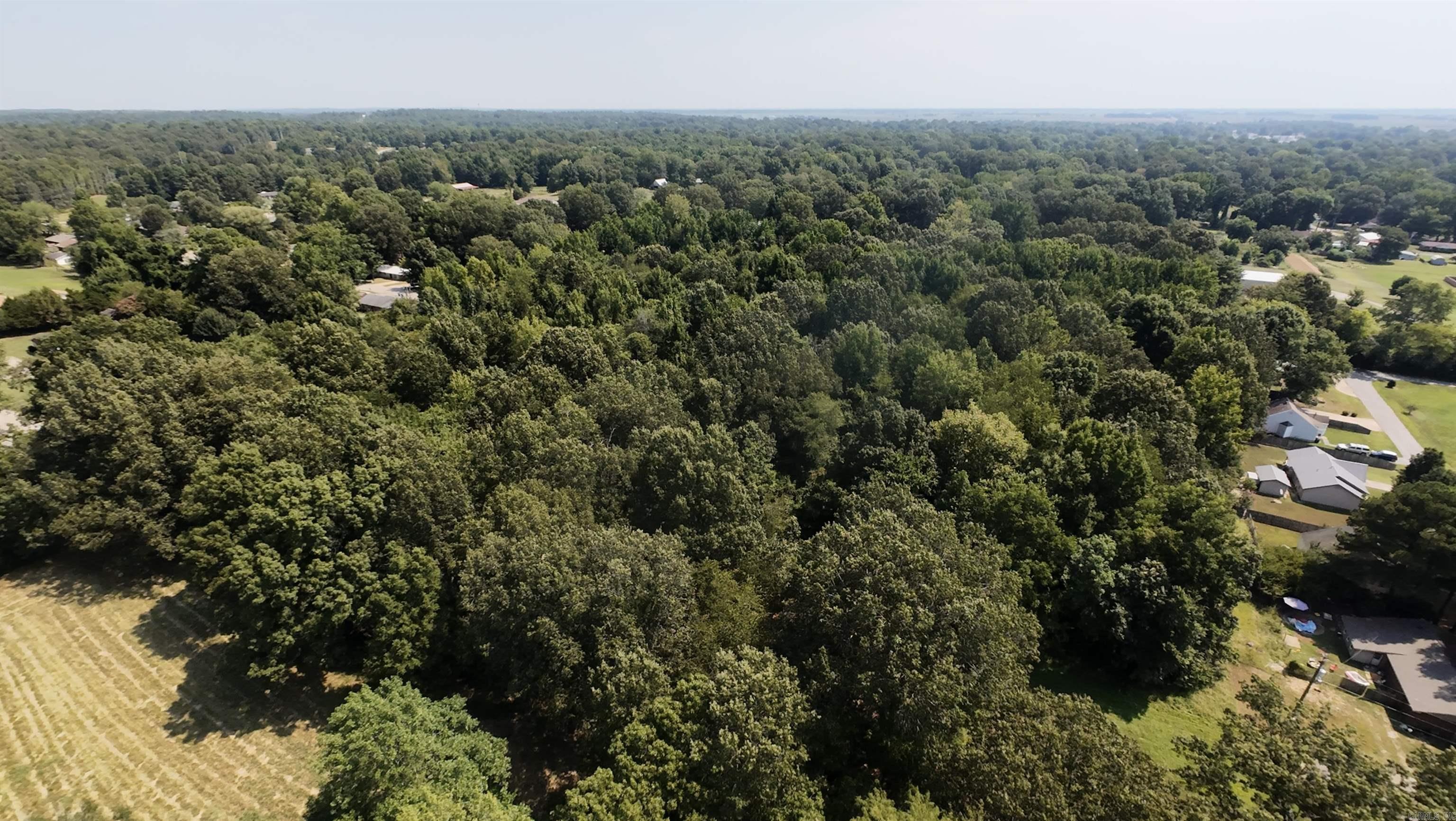 M&B PIGGOTT 2-20-8 - Land