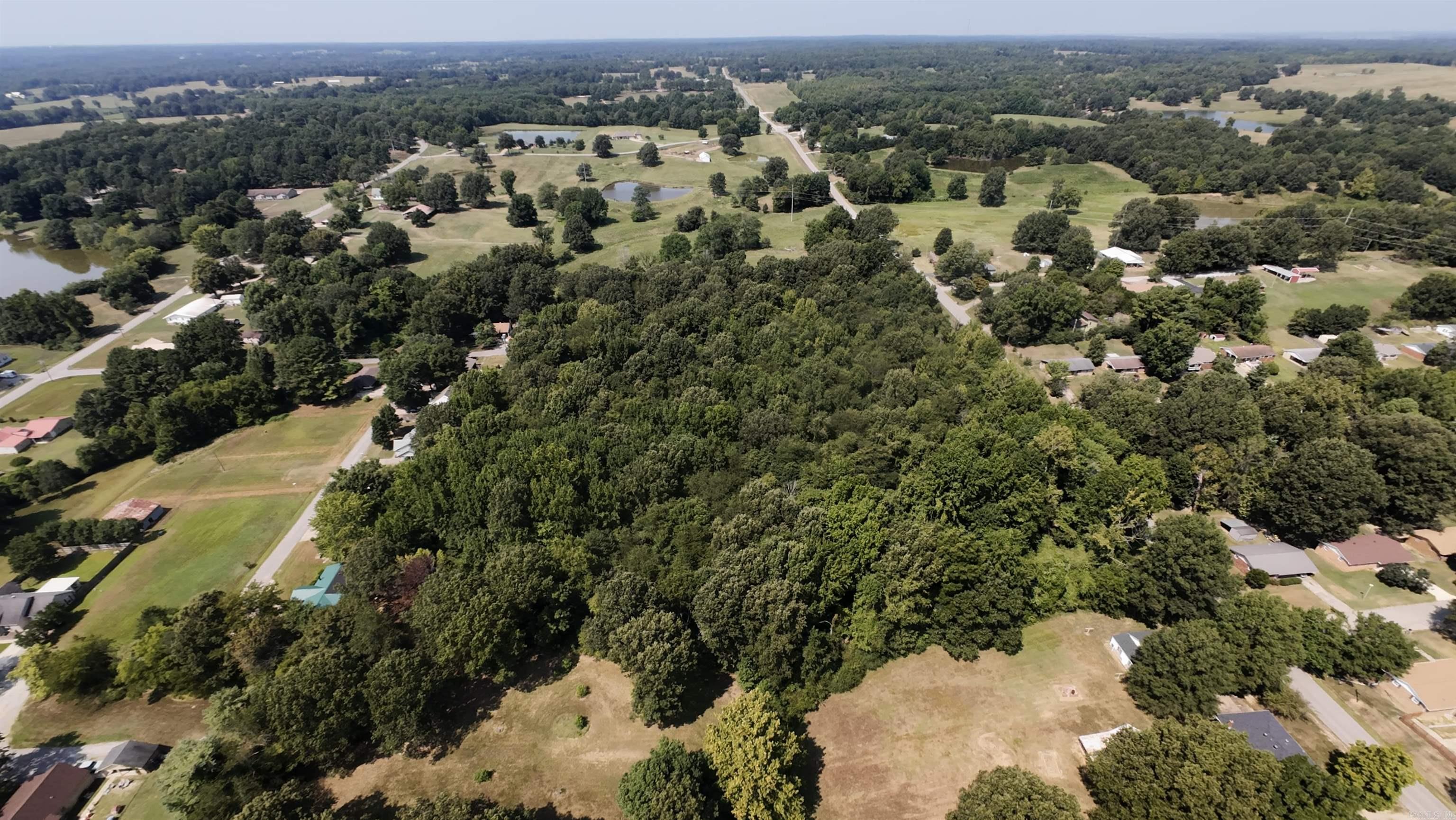 M&B PIGGOTT 2-20-8 - Land