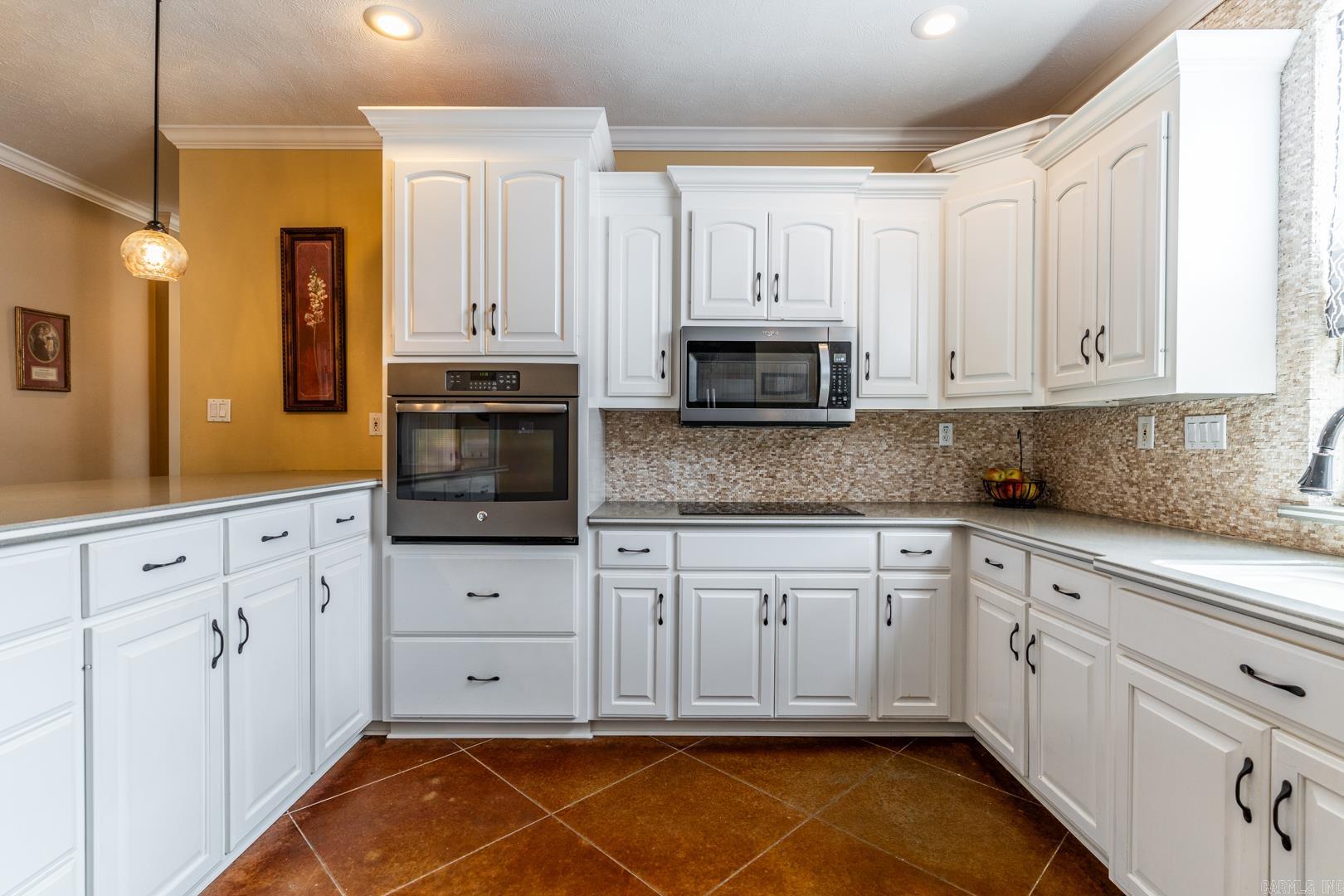 WINDSOR PARK - Residential