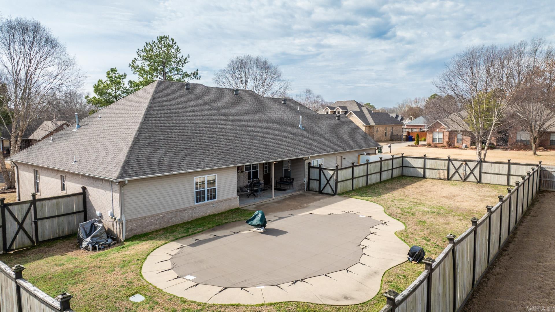 WINDSOR PARK - Residential